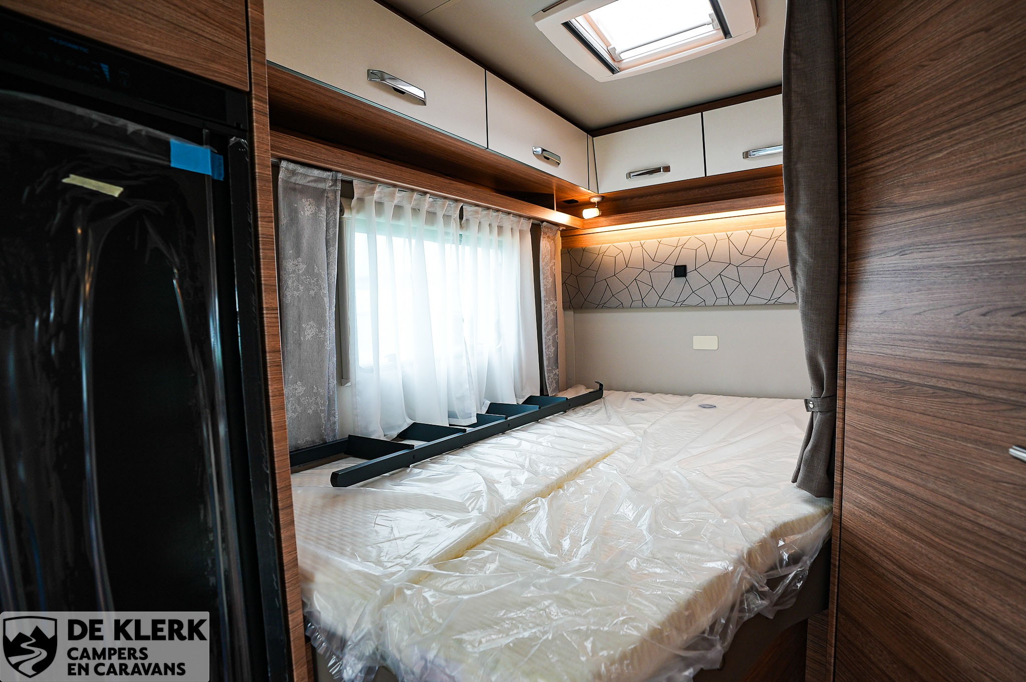 WEINSBERG CaraSuite 650 MF 5.000 Voorraa