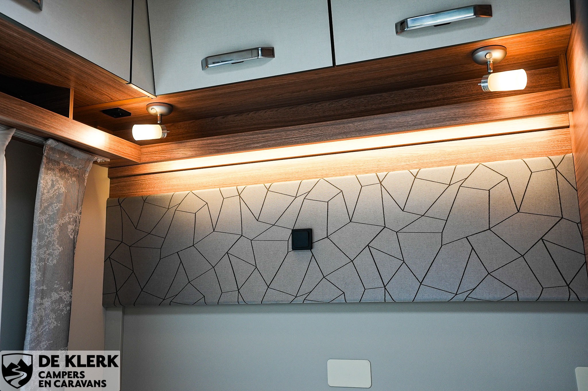 WEINSBERG CaraSuite 650 MF 5.000 Voorraa