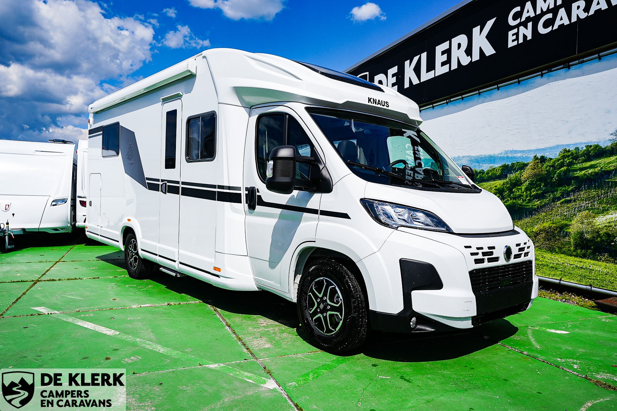 KNAUS L!VE Wave 700 LX Platinum Sele