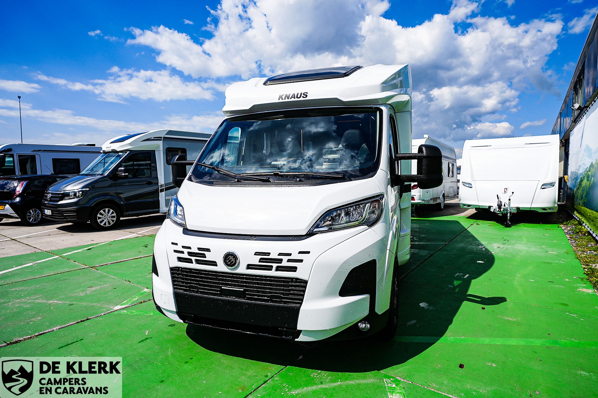 KNAUS L!VE Wave 700 LX Platinum Sele