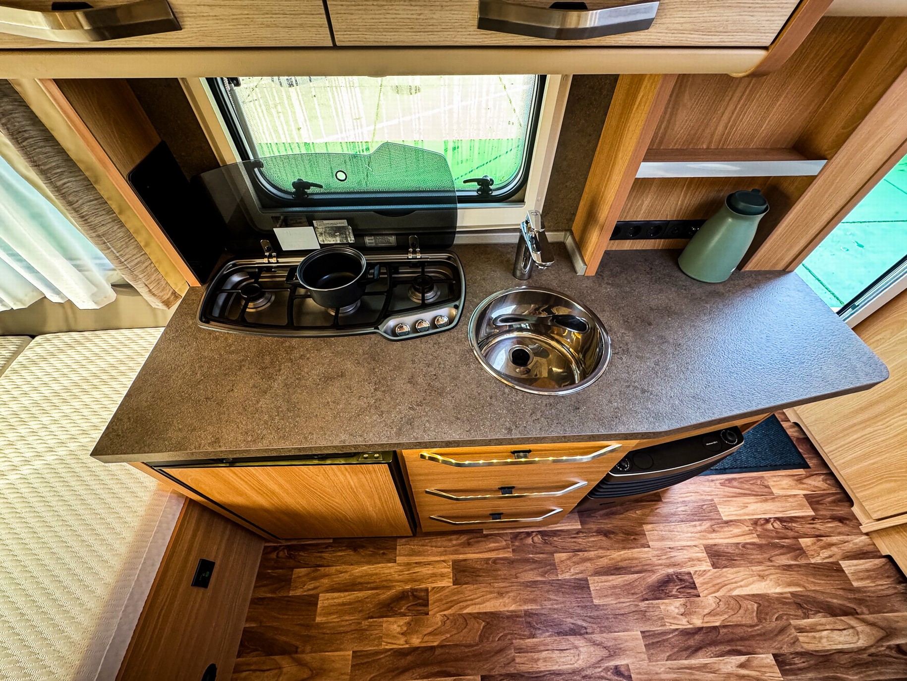 KNAUS SUDWIND 420 QD silverselection