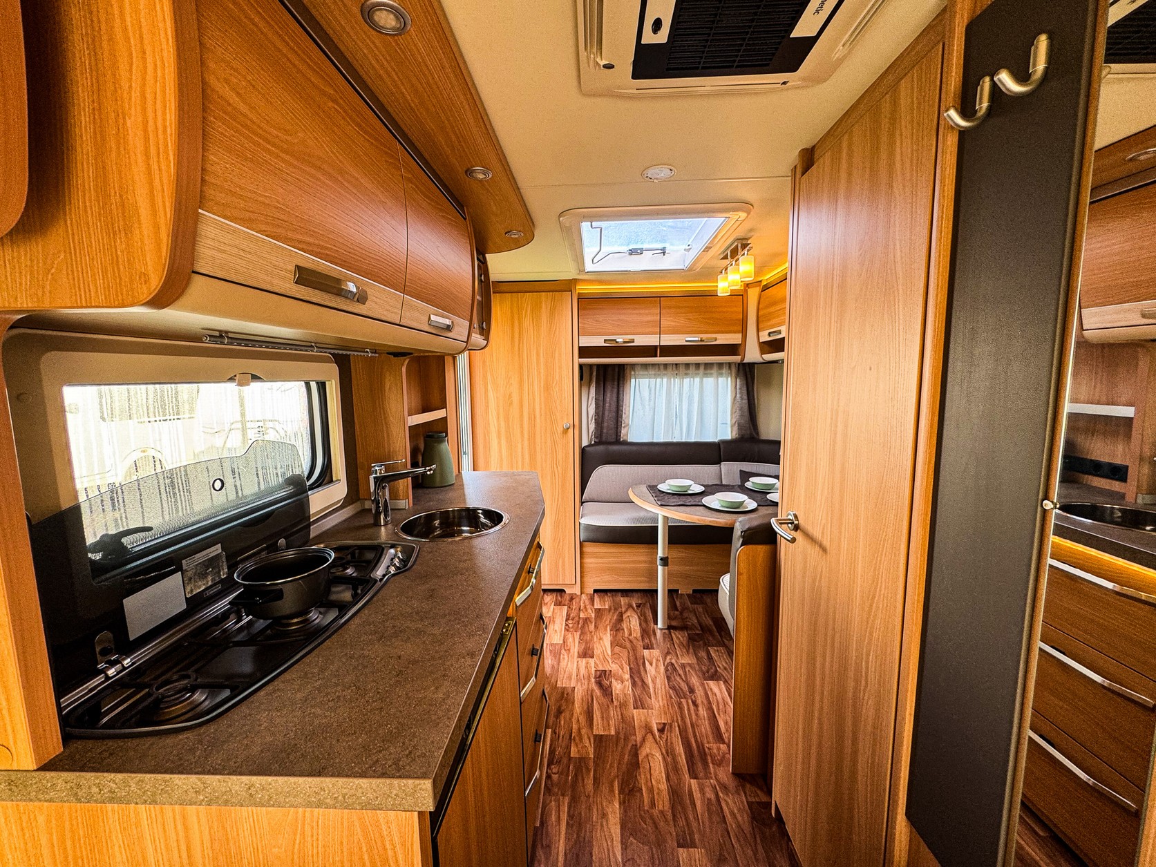 KNAUS SUDWIND 420 QD silverselection