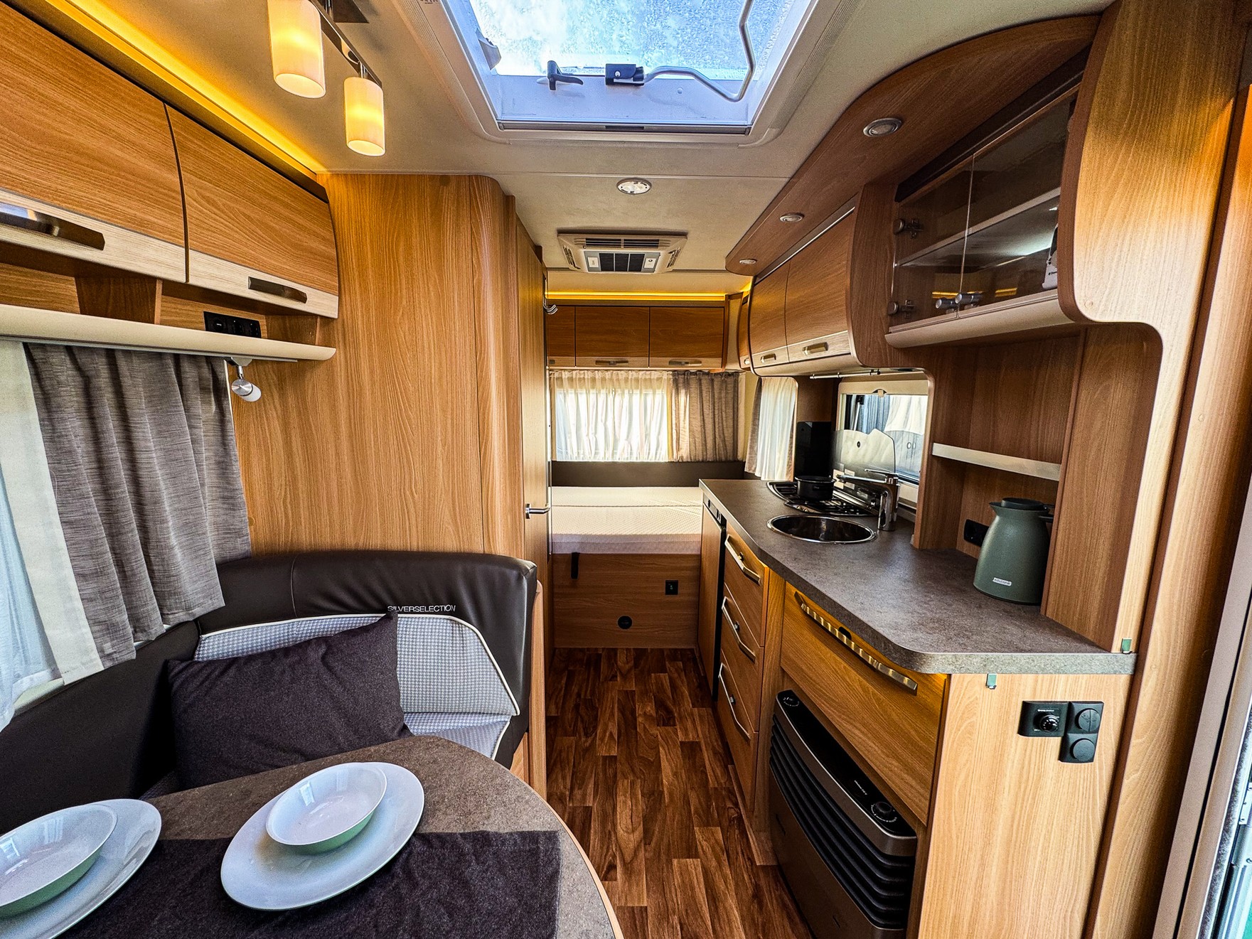 KNAUS SUDWIND 420 QD silverselection