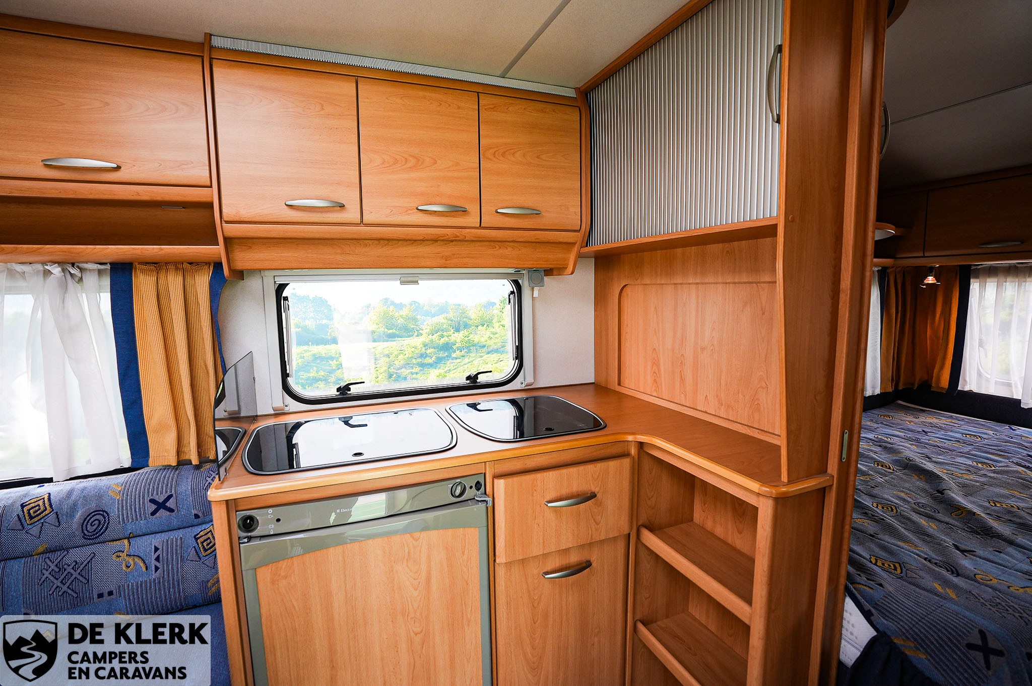 KNAUS SUDWIND 450 TUF