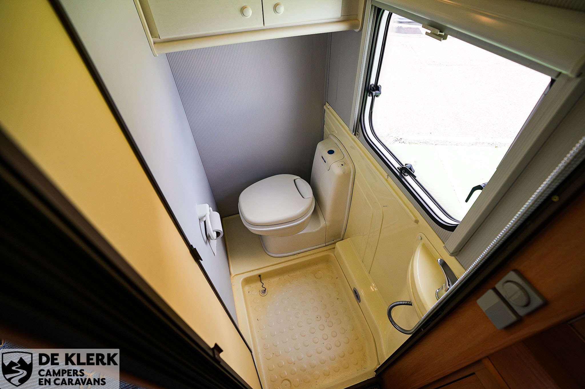 KNAUS SUDWIND 450 TUF