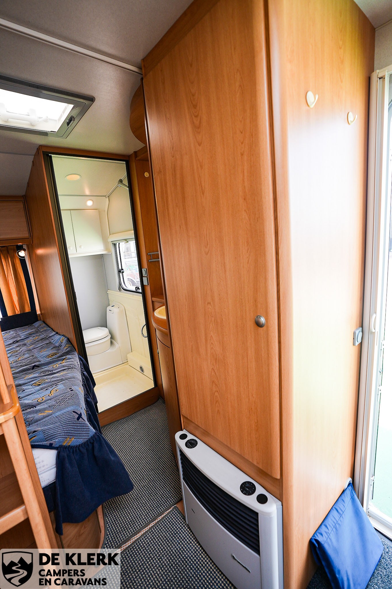 KNAUS SUDWIND 450 TUF
