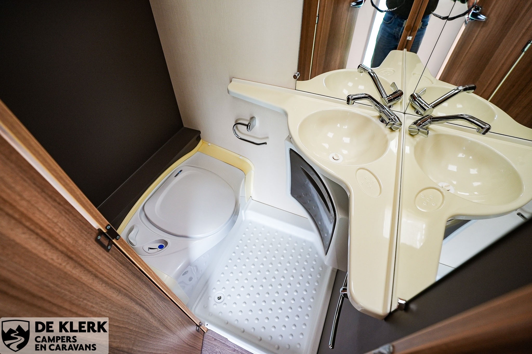 CARAVELAIR ANTARES 390 TITANIUM