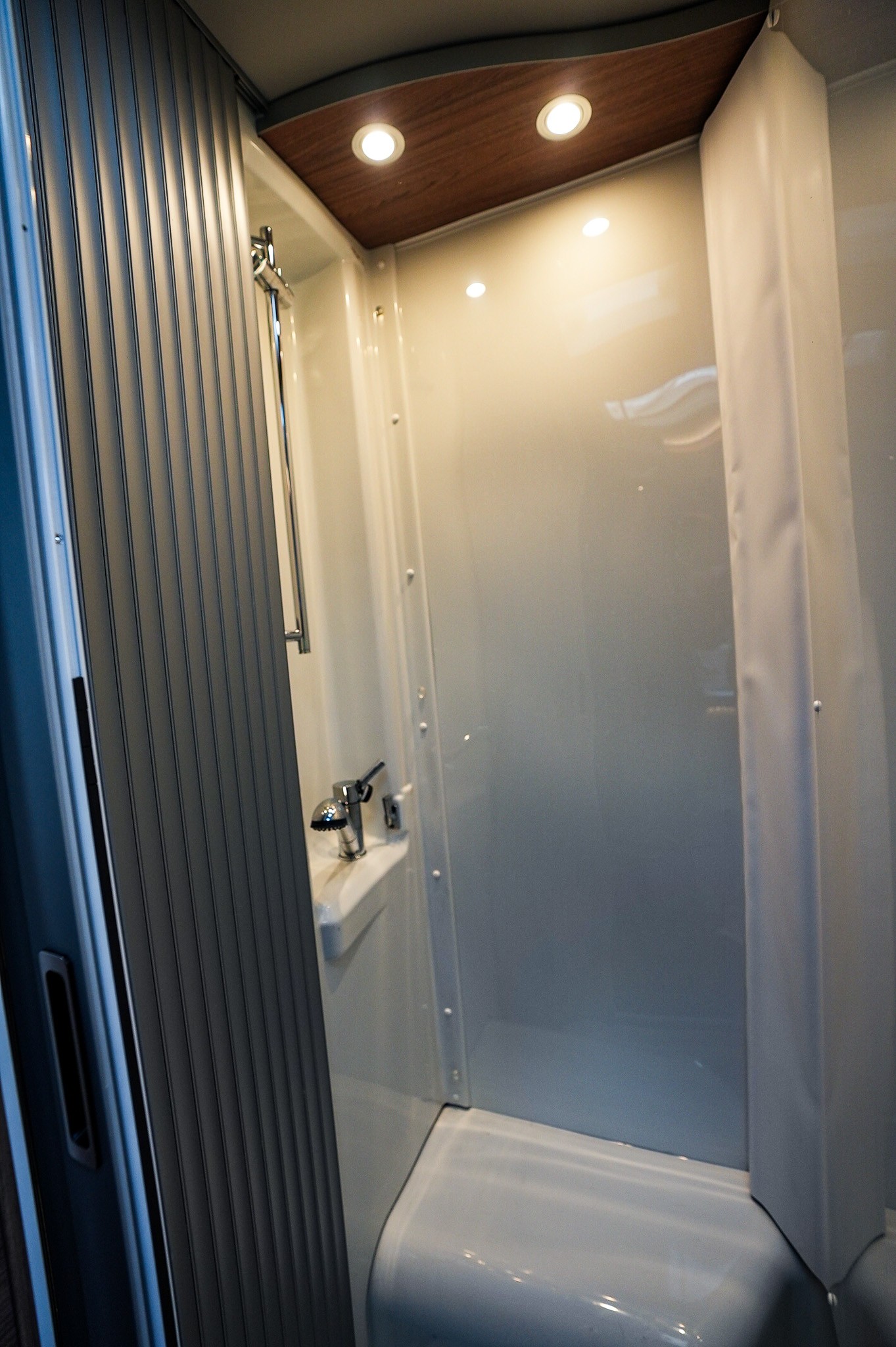 KNAUS Van Ti 640 MEG