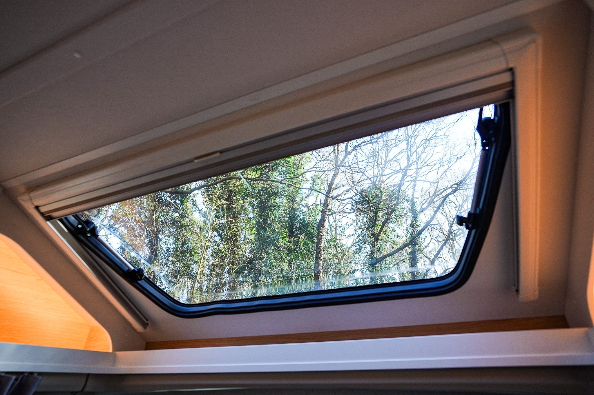 SUNLIGHT T 58 verwacht