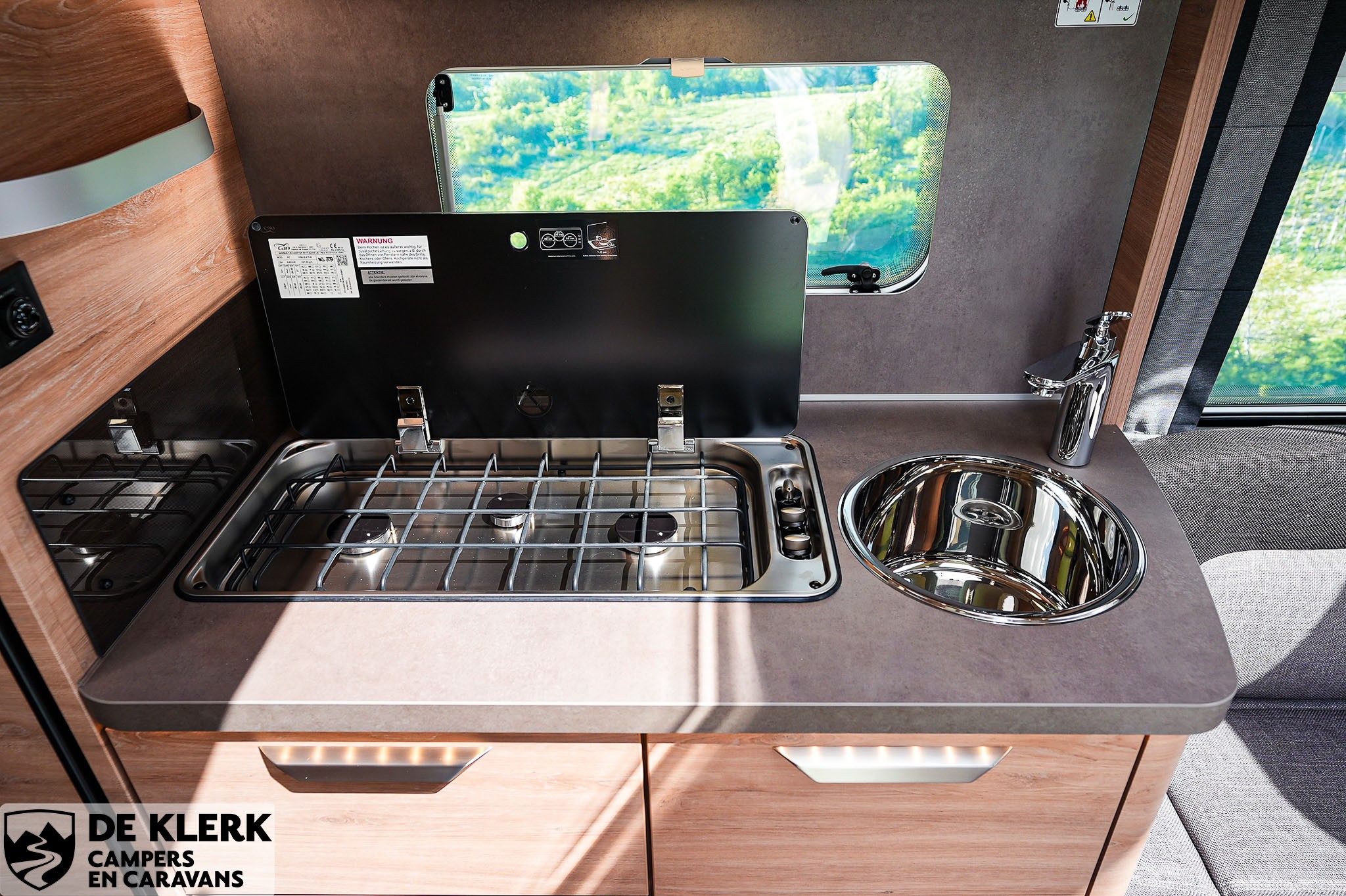 KNAUS SUDWIND 540 UE Black selection