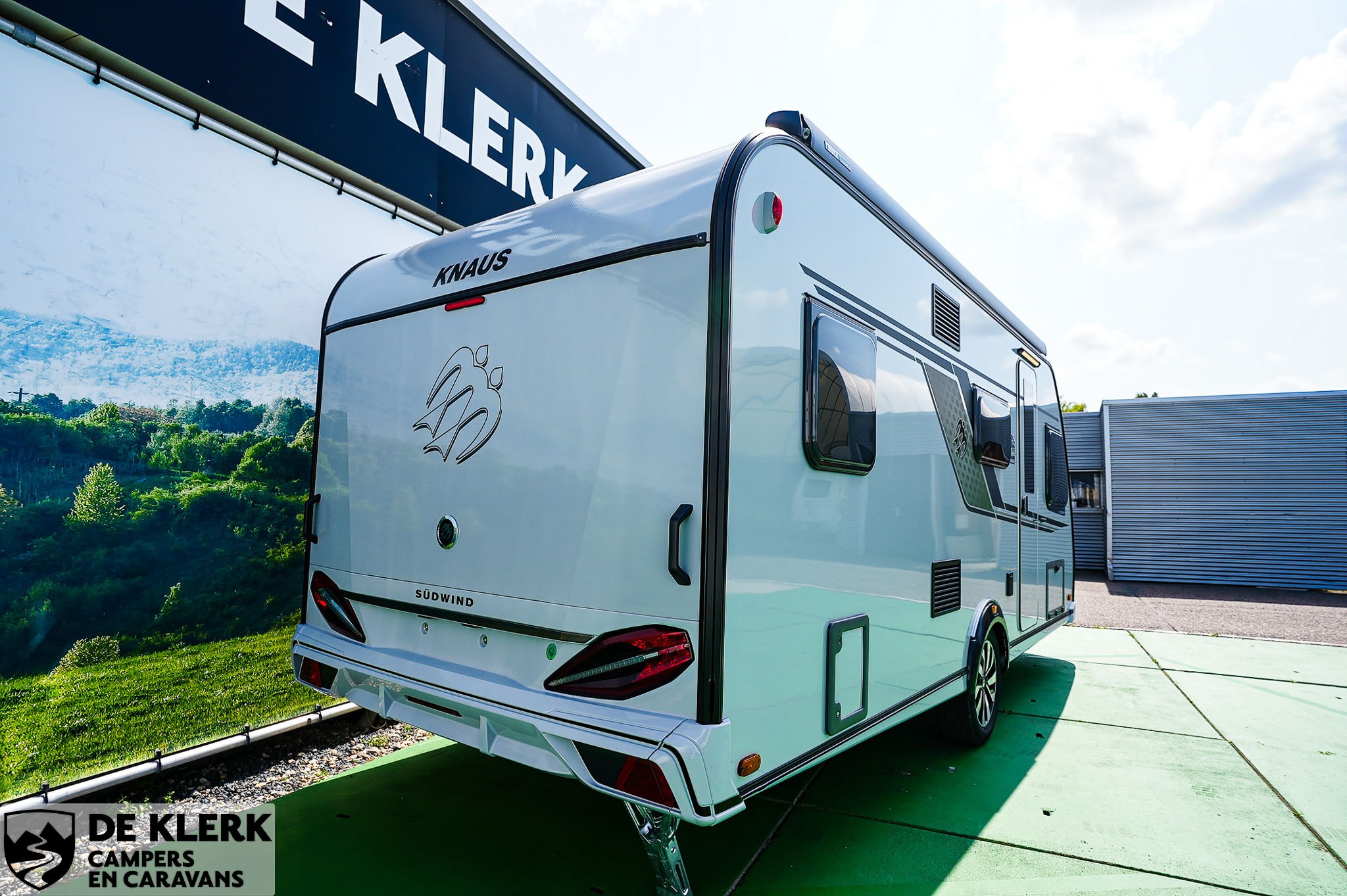 KNAUS SUDWIND 500 QDK BlackSelection