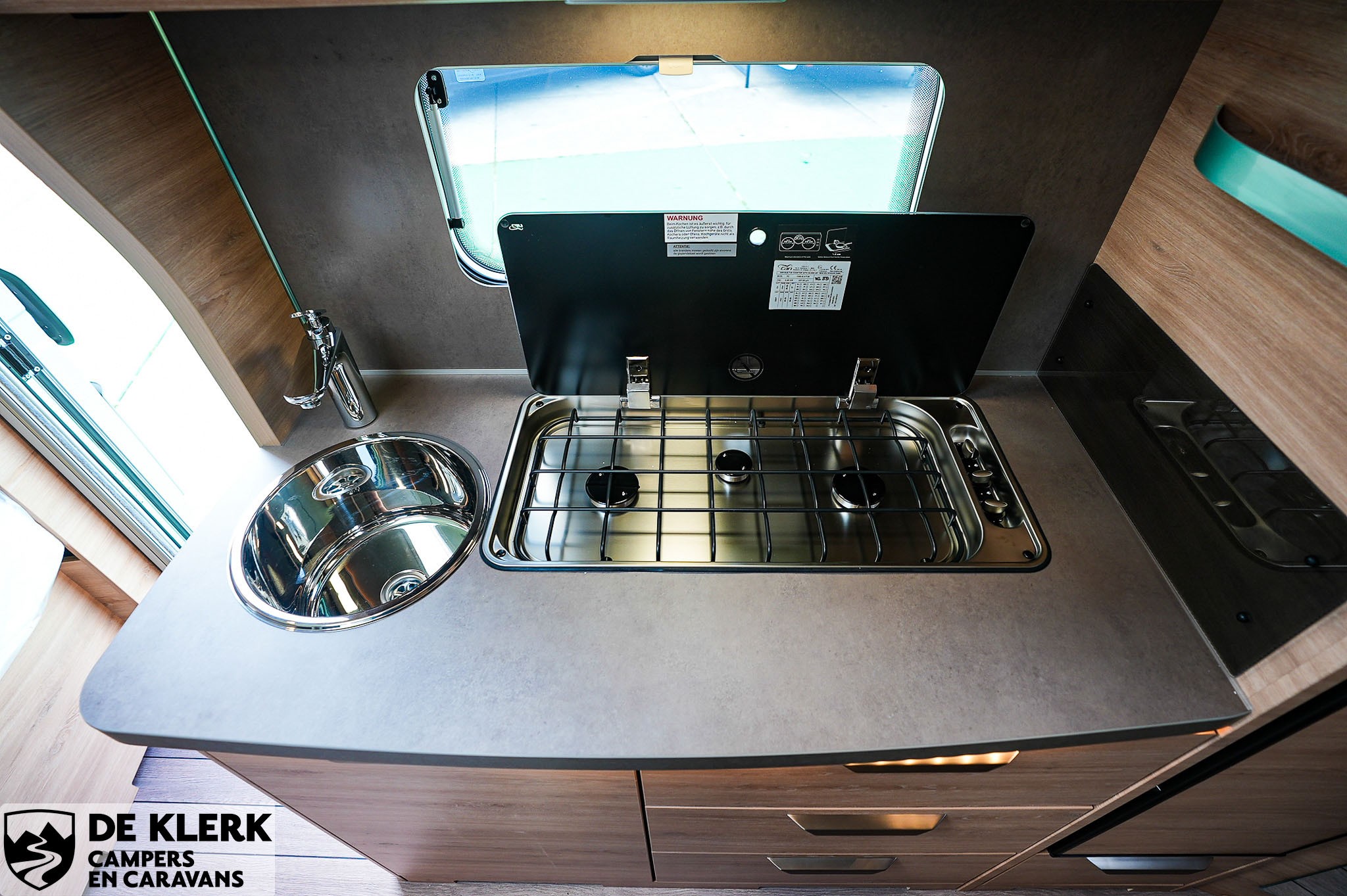 KNAUS SUDWIND 500 QDK BlackSelection