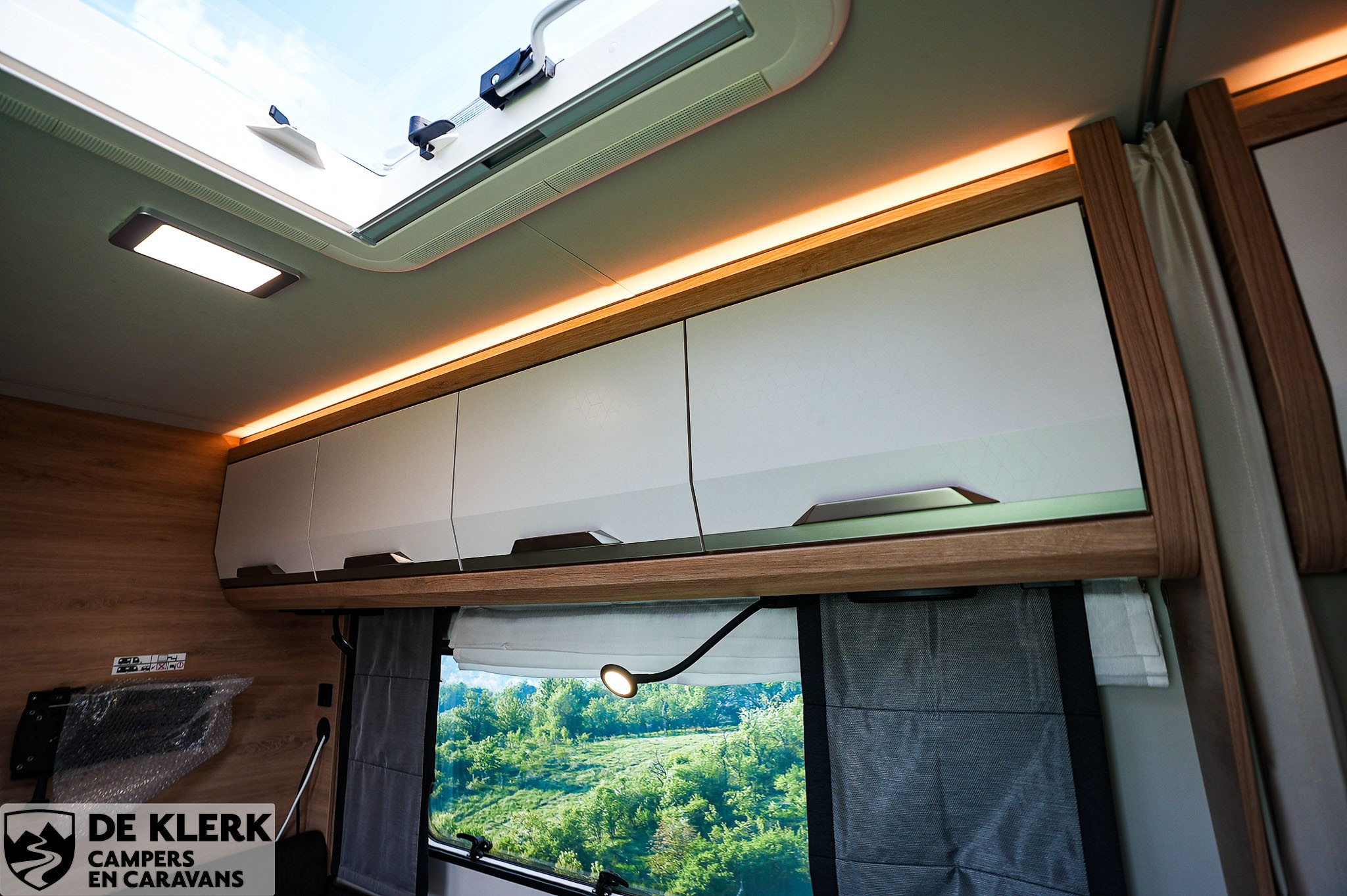 KNAUS SUDWIND 500 QDK BlackSelection