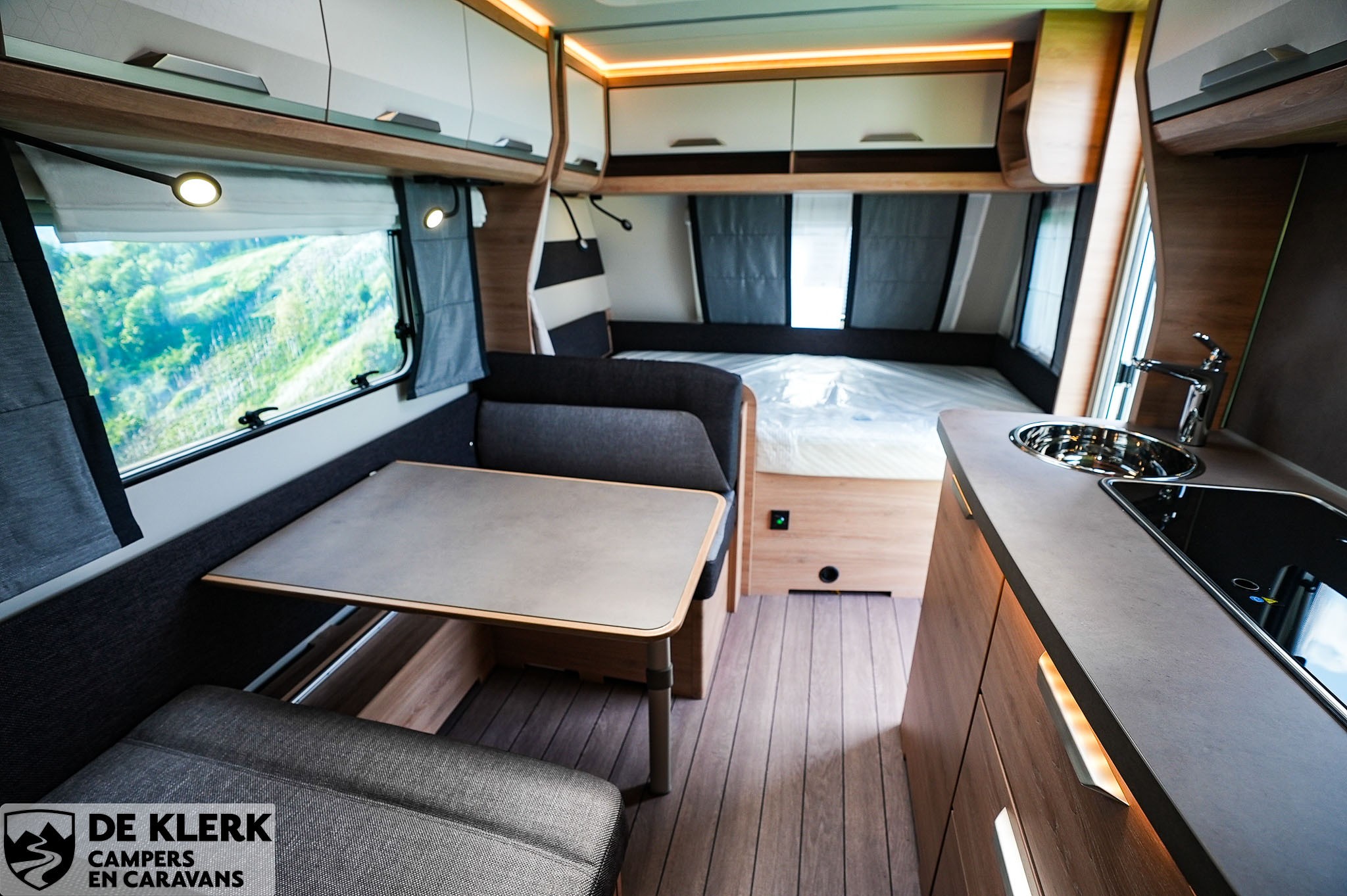 KNAUS SUDWIND 500 QDK BlackSelection