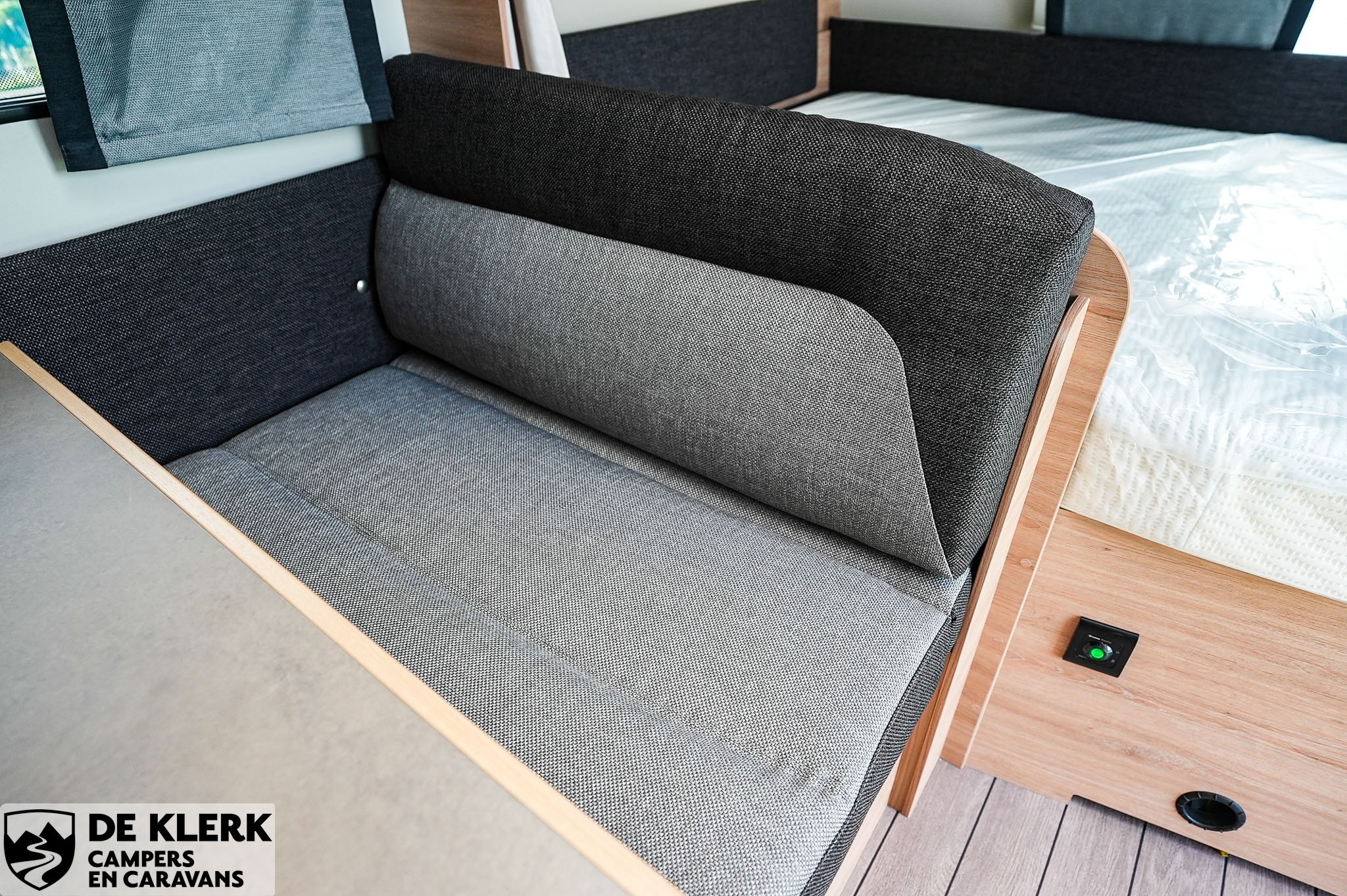 KNAUS SUDWIND 500 QDK BlackSelection