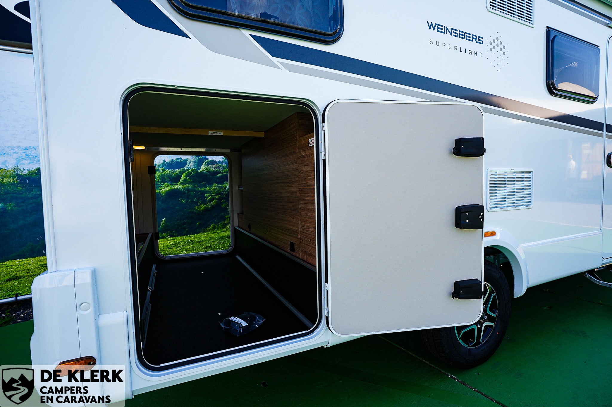 WEINSBERG CaraHome 650 DG Showroomuitver