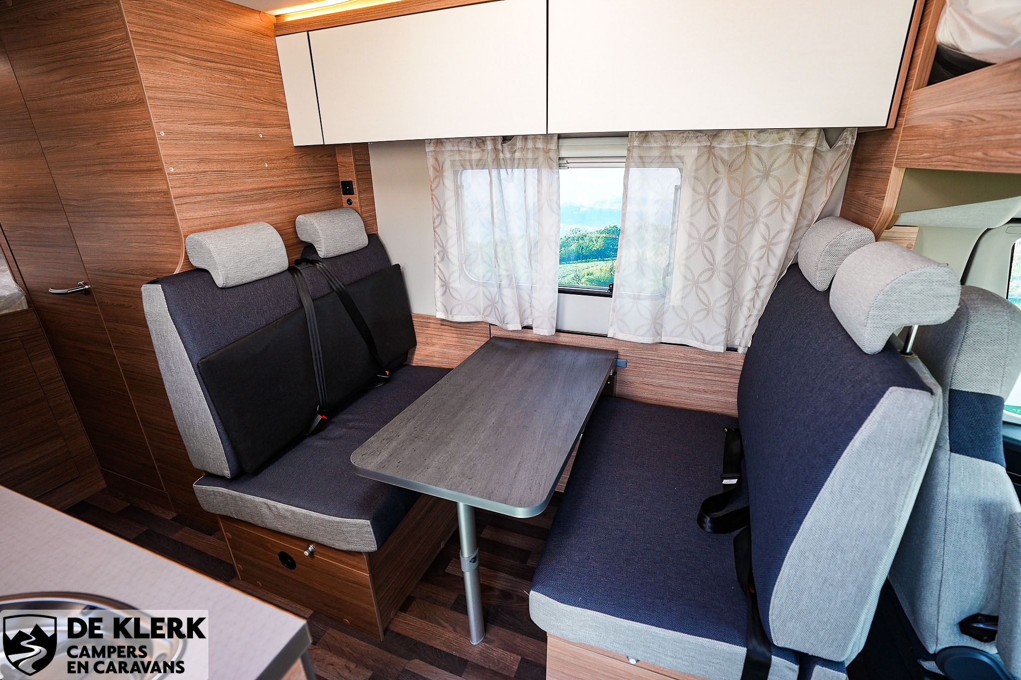 WEINSBERG CaraHome 650 DG Showroomuitver