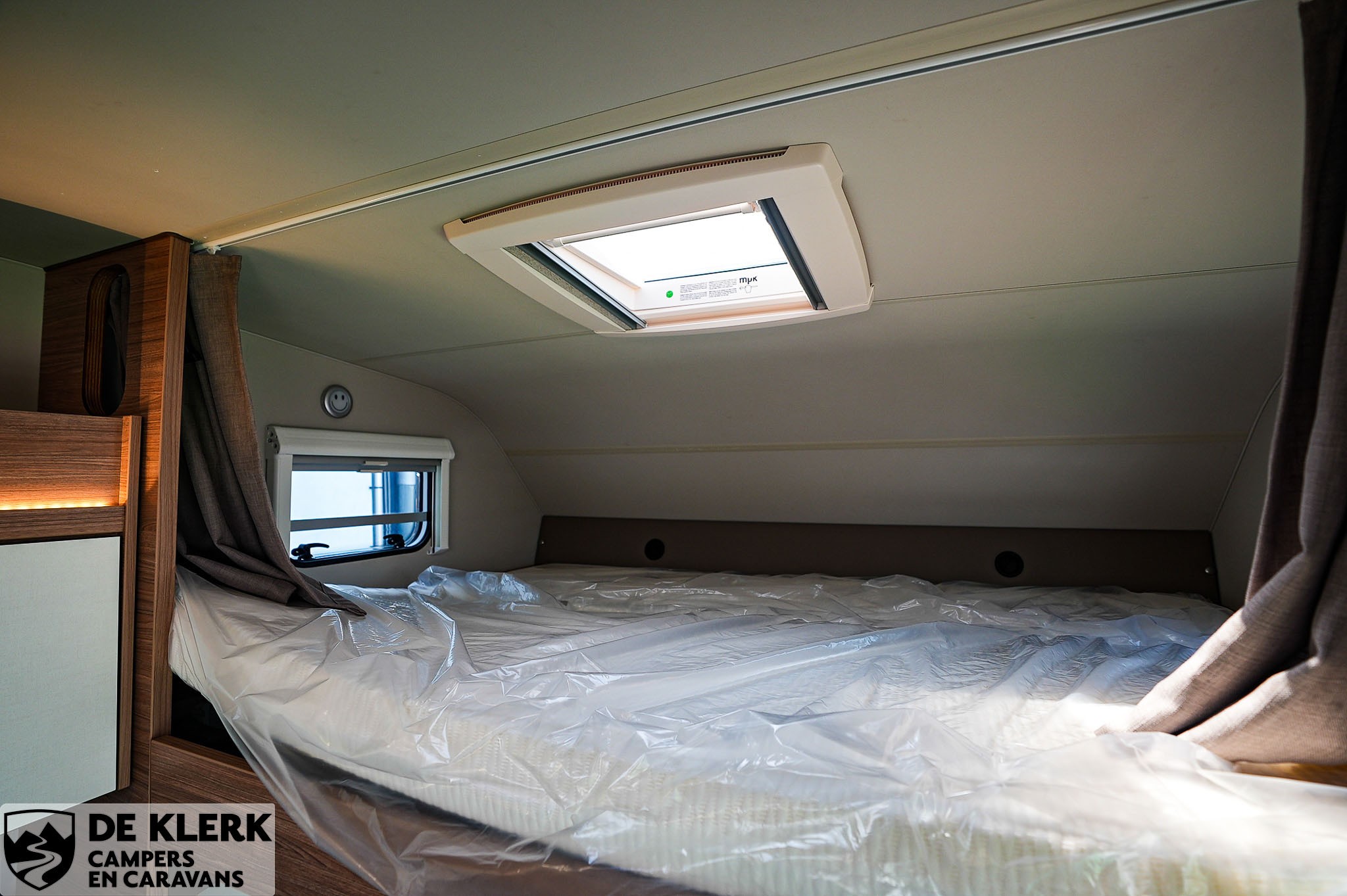 WEINSBERG CaraHome 650 DG Showroomuitver