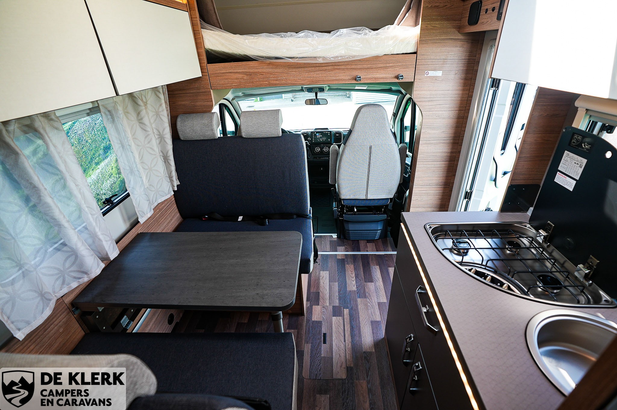 WEINSBERG CaraHome 650 DG Showroomuitver