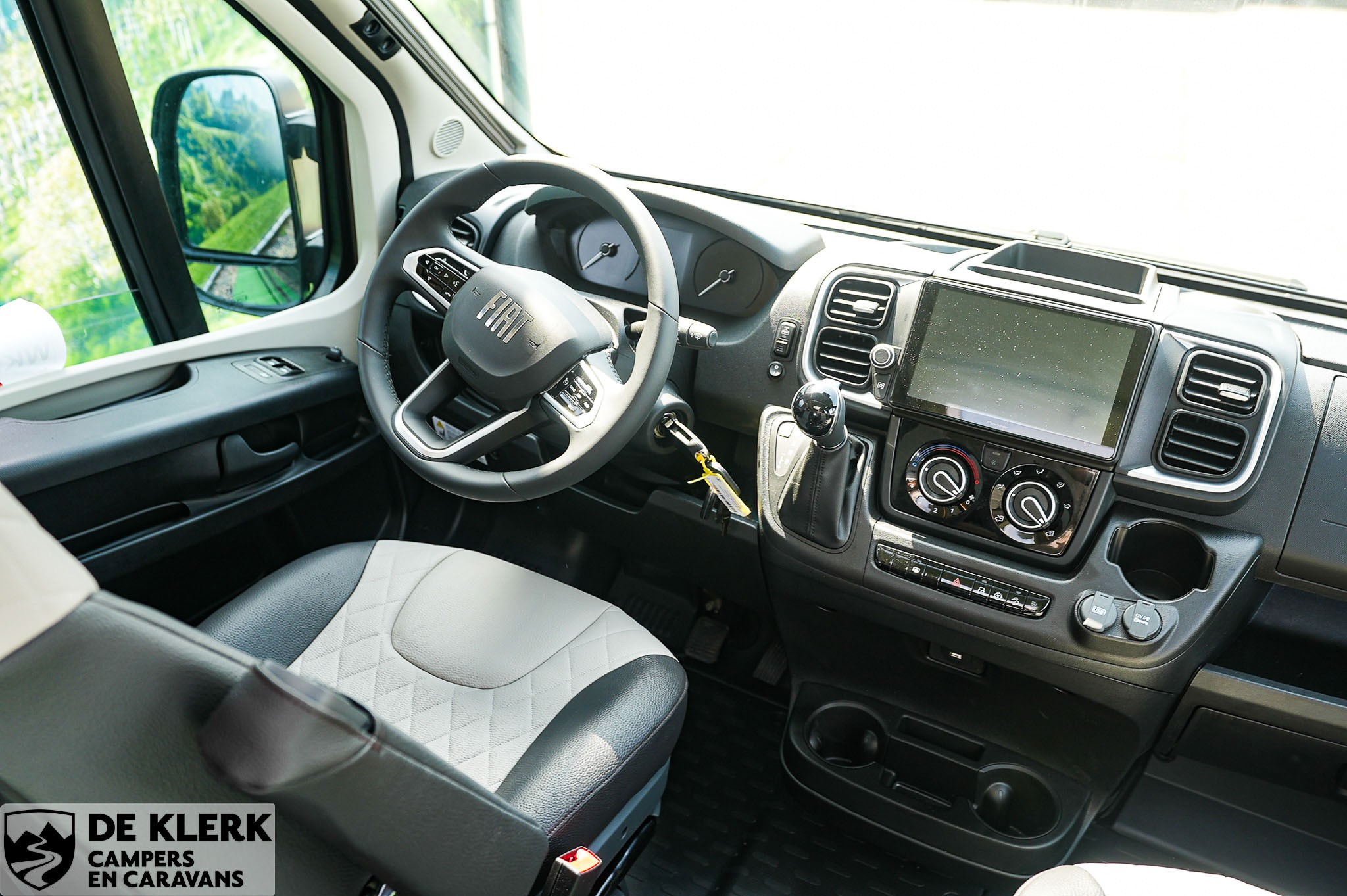 WEINSBERG CaraBus Grey 600 ME Edit. Fire