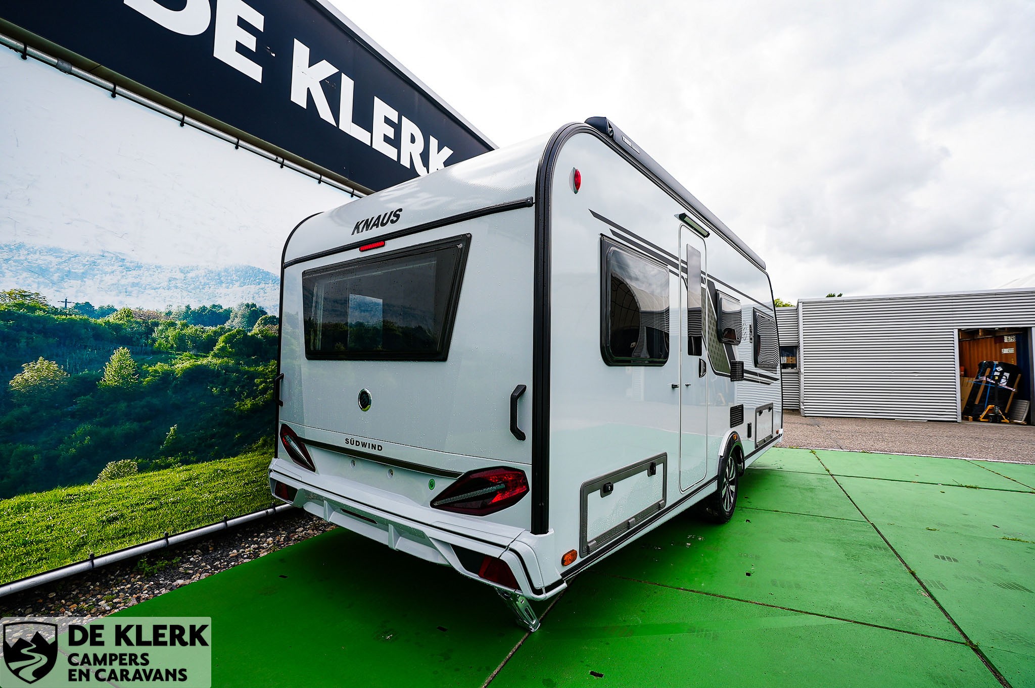 KNAUS SUDWIND  500 EU BlackSelection