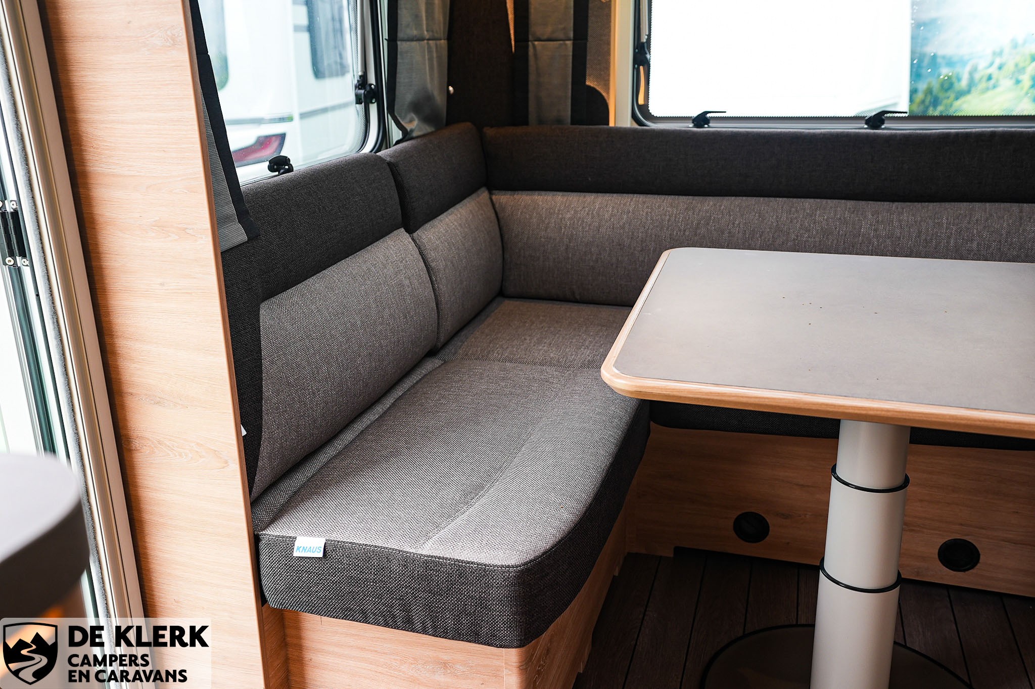 KNAUS SUDWIND  500 EU BlackSelection