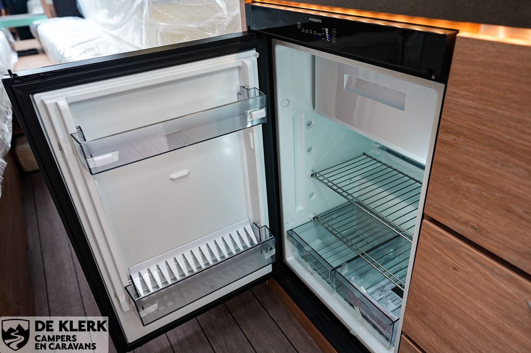 KNAUS SUDWIND  500 EU BlackSelection