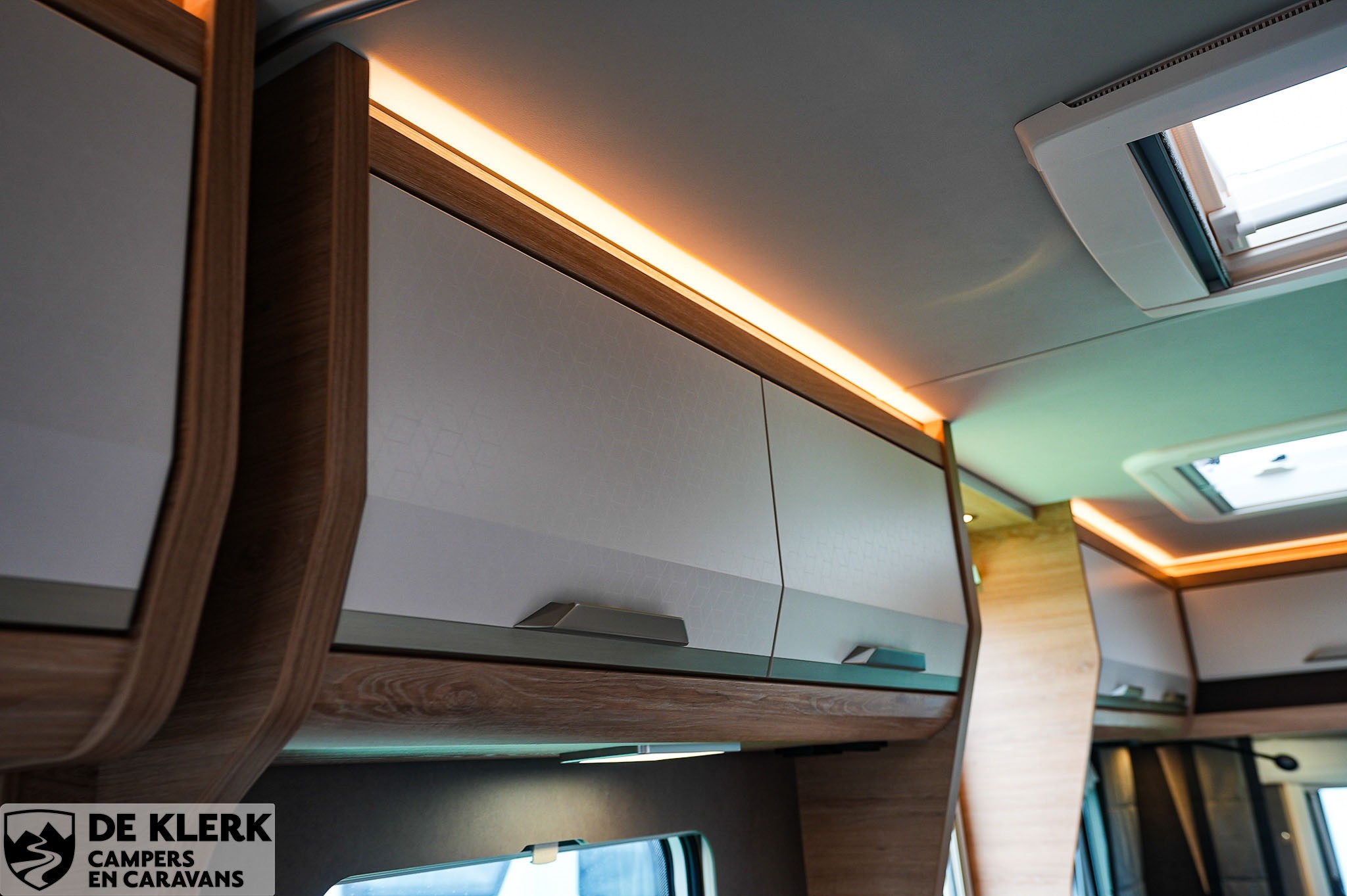 KNAUS SUDWIND  500 EU BlackSelection