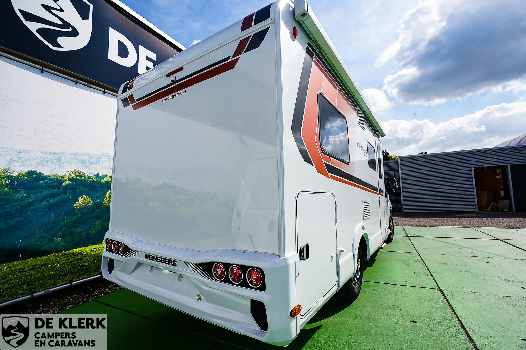 WEINSBERG CaraCompact 600 MF Pepper Show