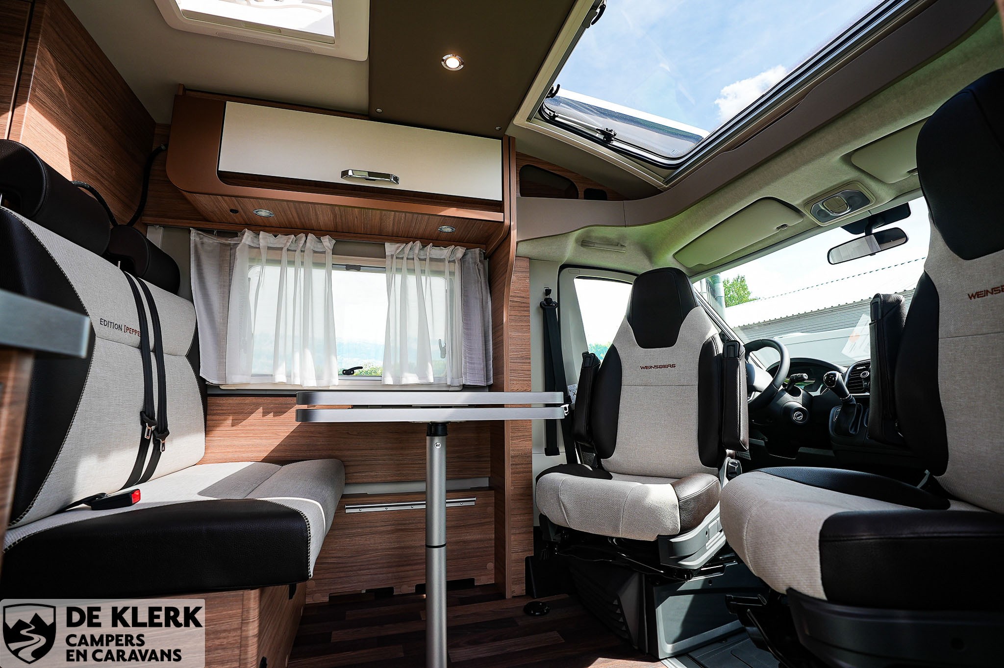 WEINSBERG CaraCompact 600 MF Pepper Show