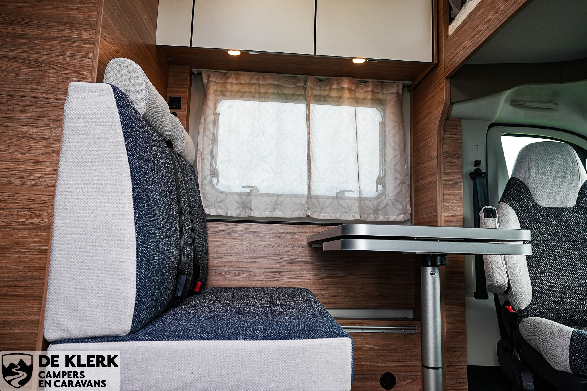 WEINSBERG CaraHome 650 MEG Showroomuitve