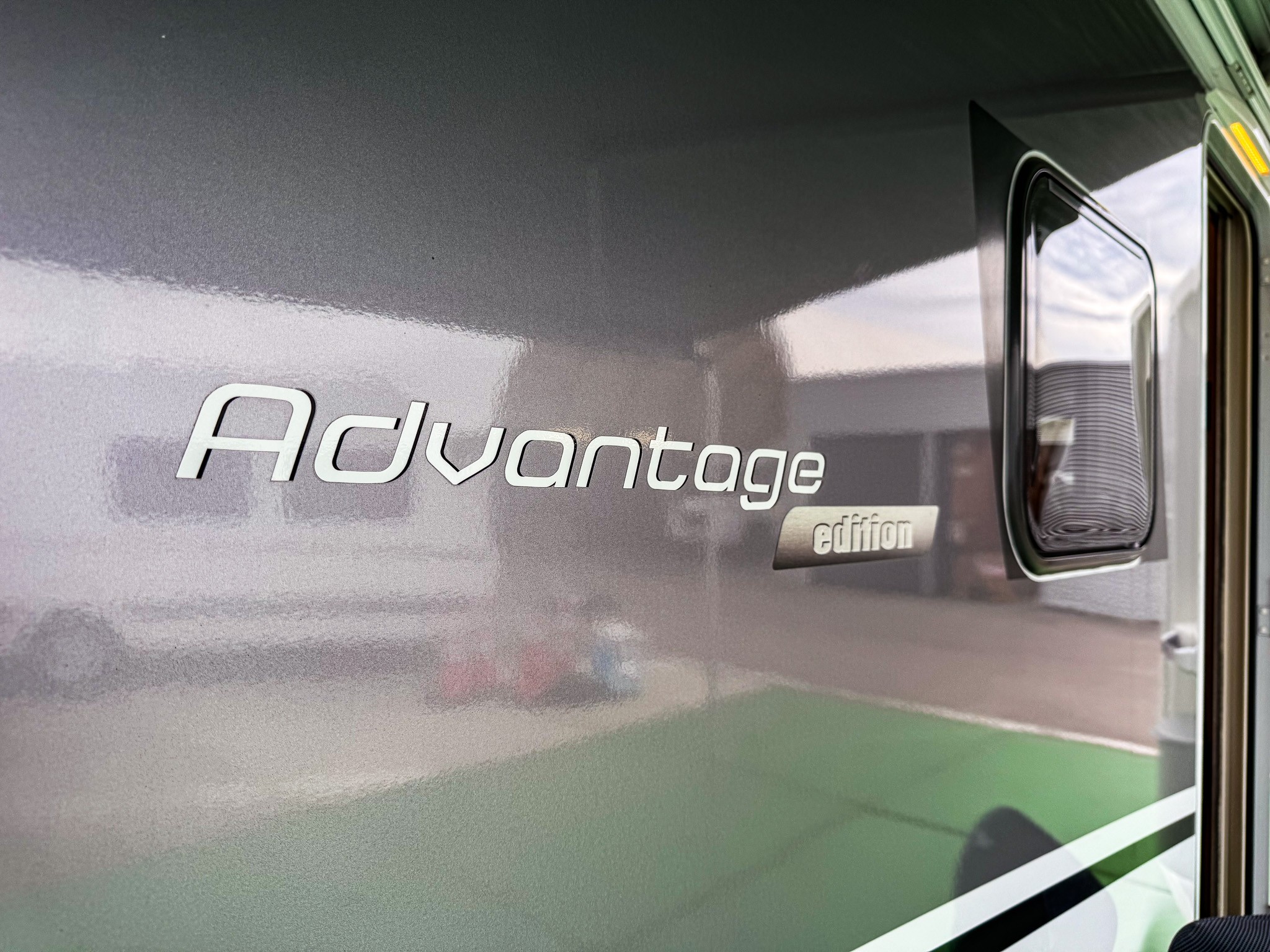 DETHLEFFS ADVANTAGE T 6611 Showroomuitve