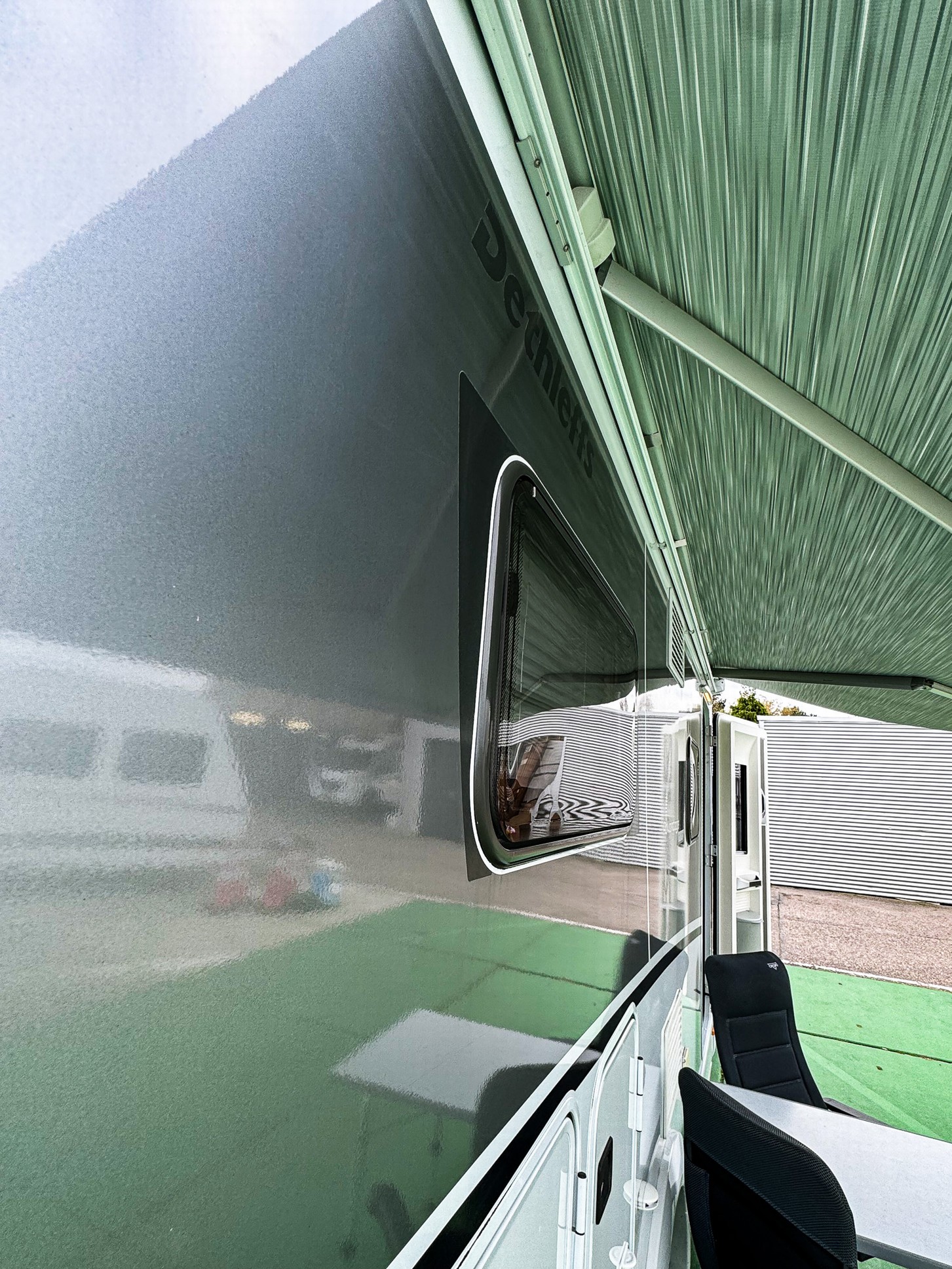 DETHLEFFS ADVANTAGE T 6611 Showroomuitve