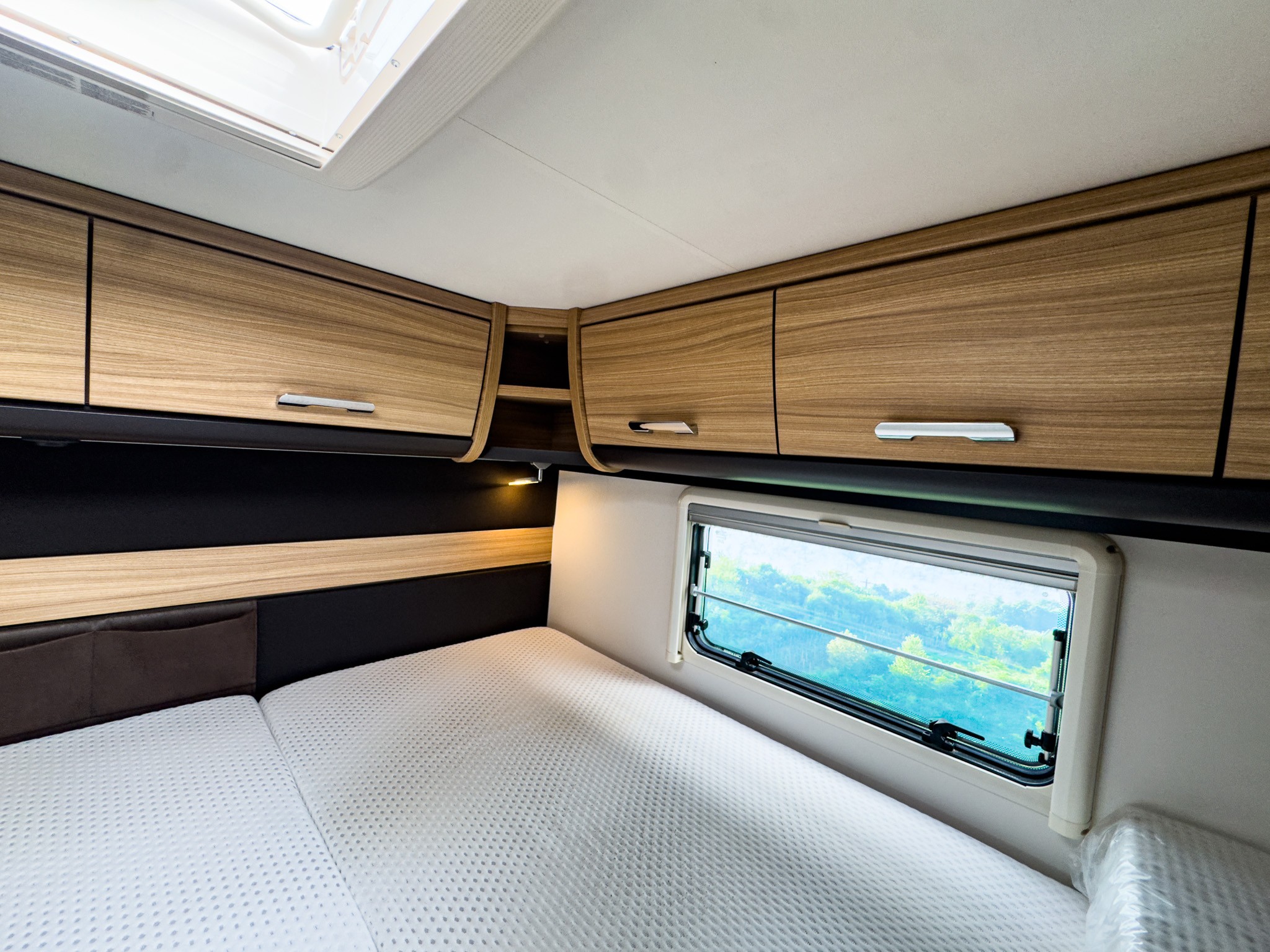 DETHLEFFS ADVANTAGE T 6611 Showroomuitve