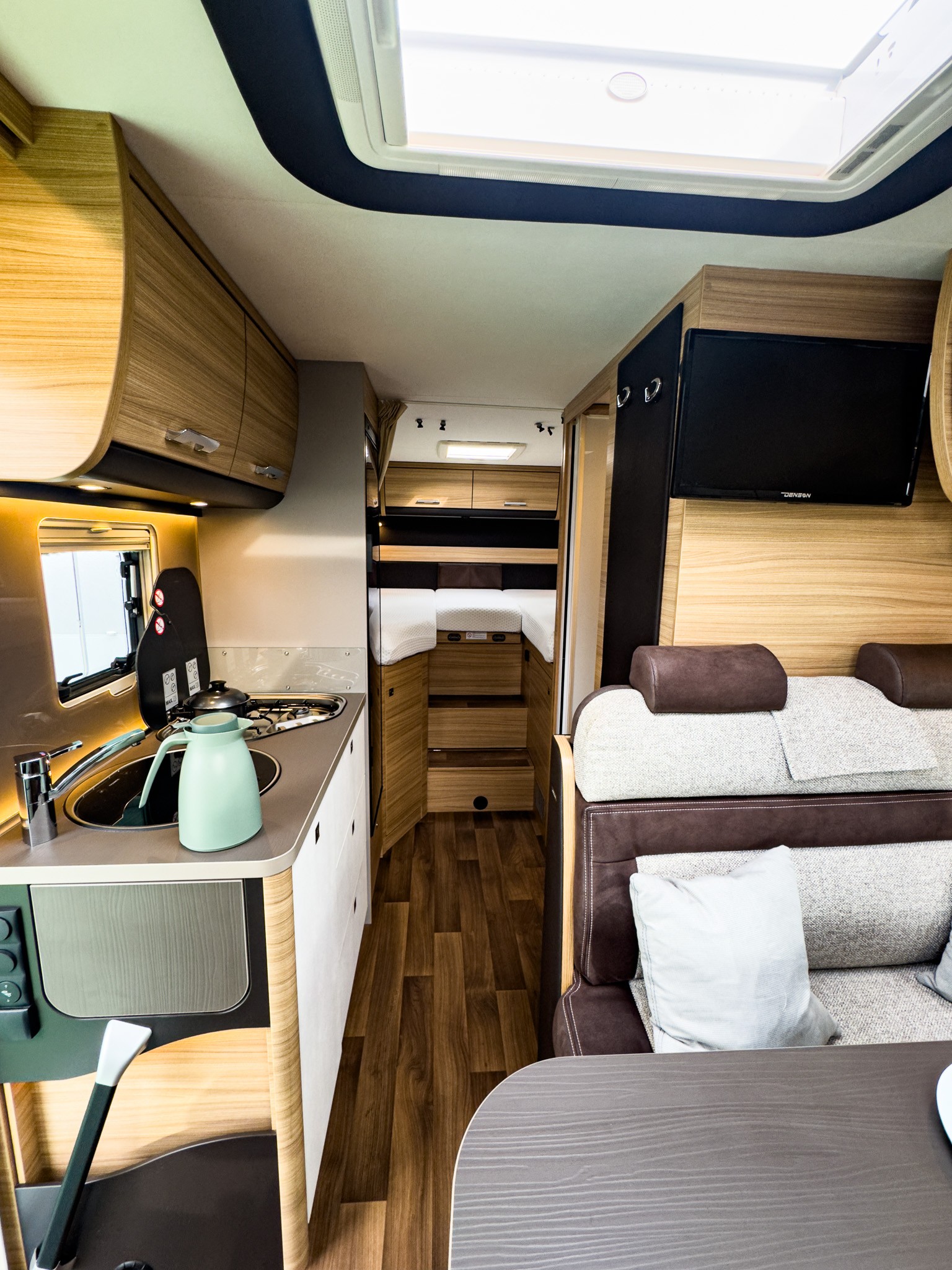 DETHLEFFS ADVANTAGE T 6611 Showroomuitve