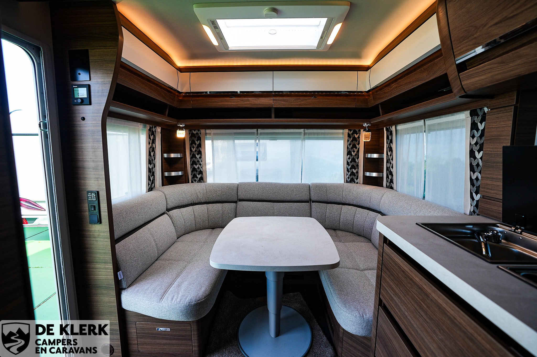 TABBERT PUCCINI 550 E 2.3 Showroomuitv