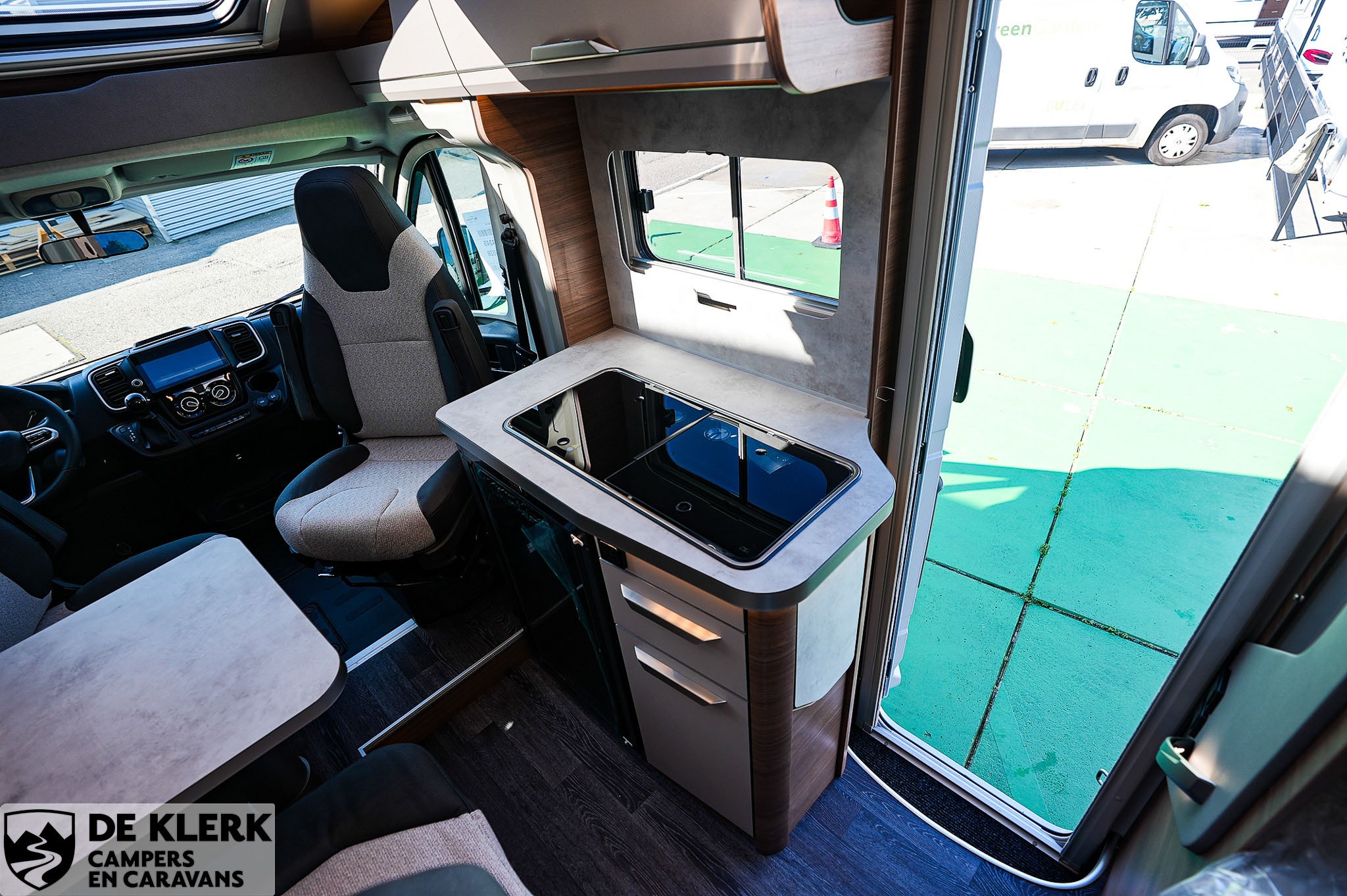 KNAUS VAN TI 550 MF VANSATION Showro