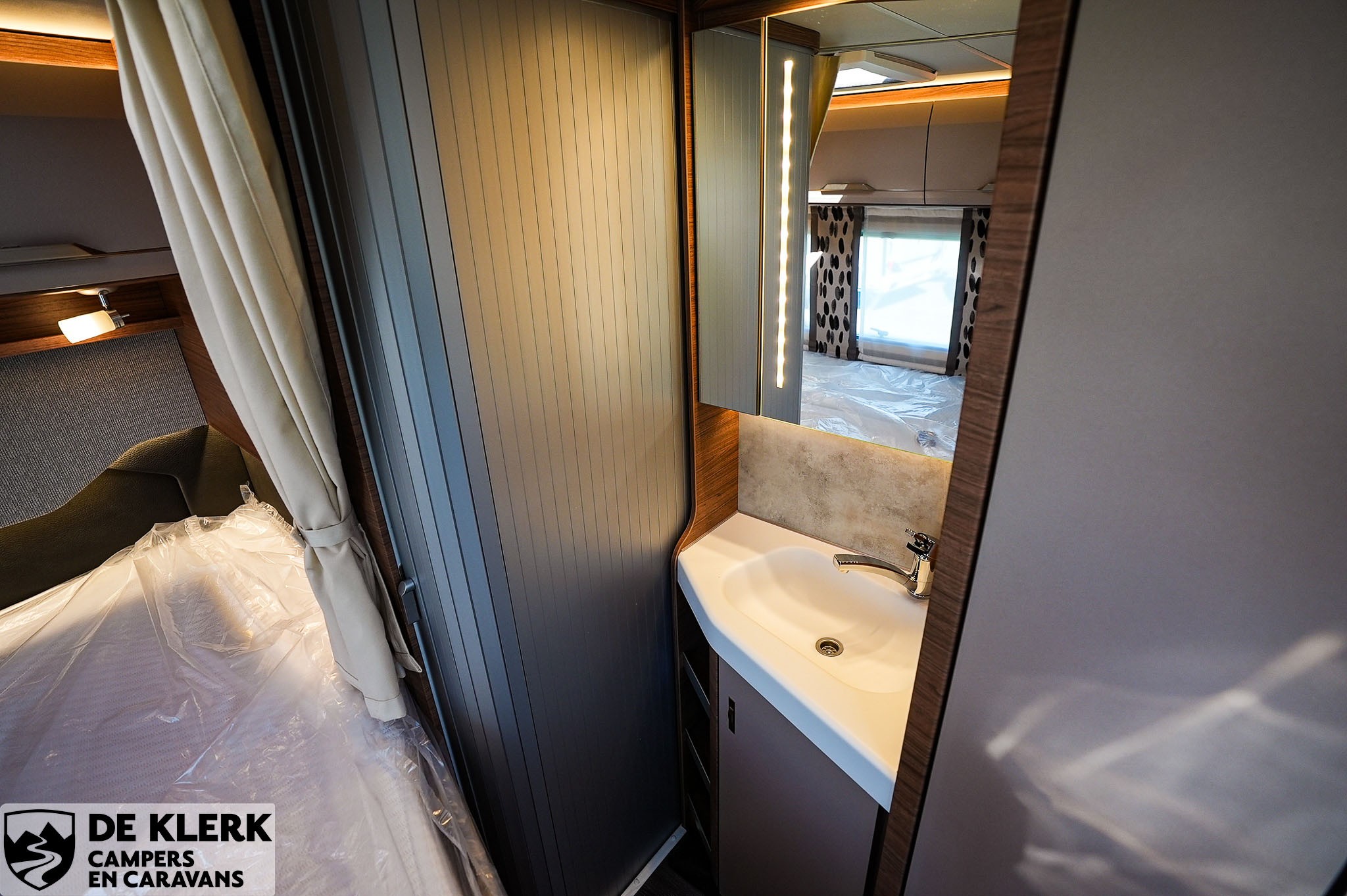 KNAUS VAN TI 550 MF VANSATION Showro