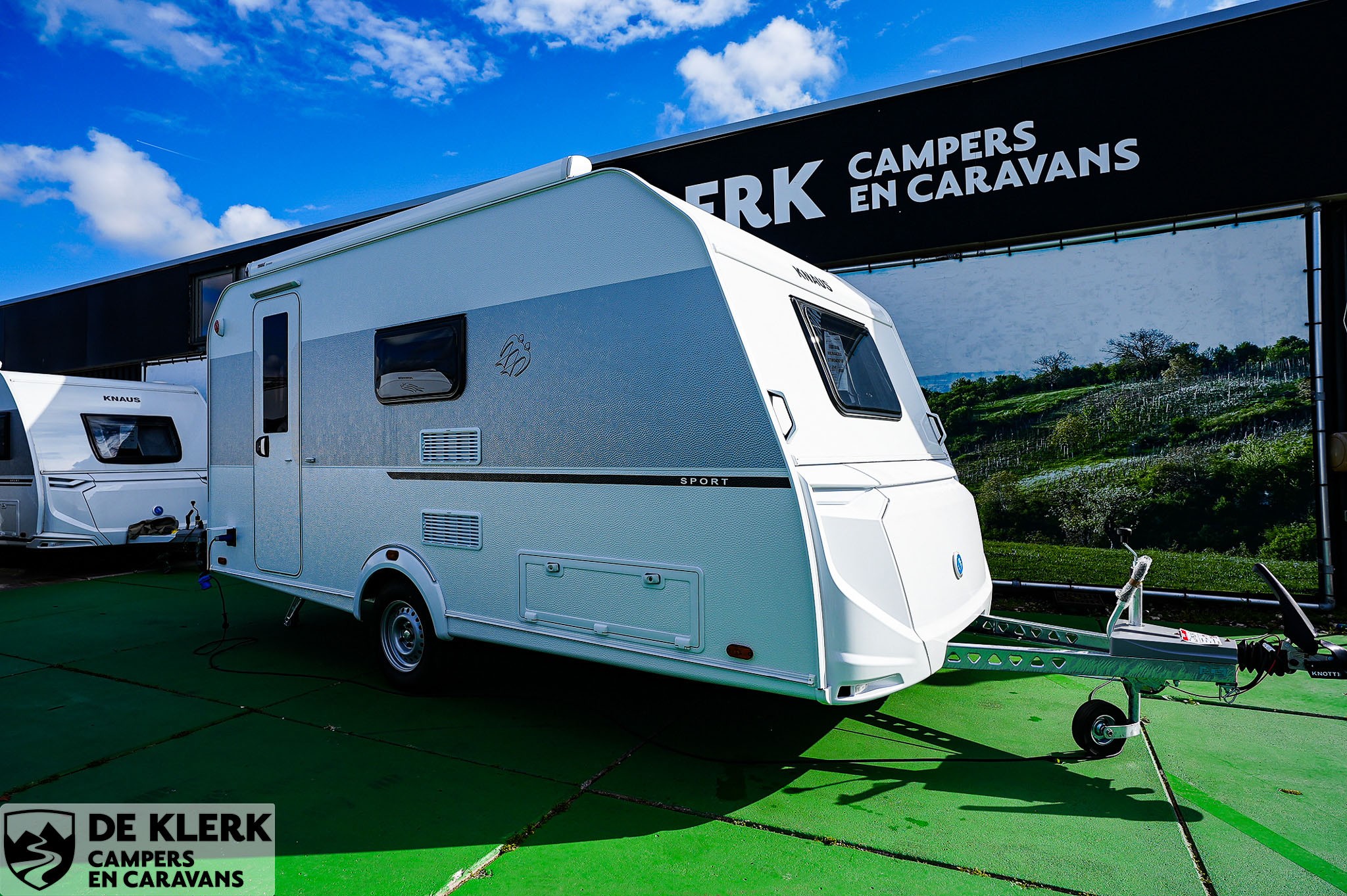 KNAUS SPORT 420 QD 50% Deals