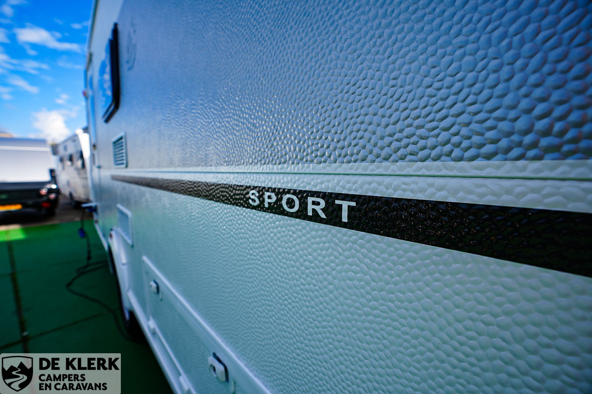 KNAUS SPORT 420 QD 50% Deals