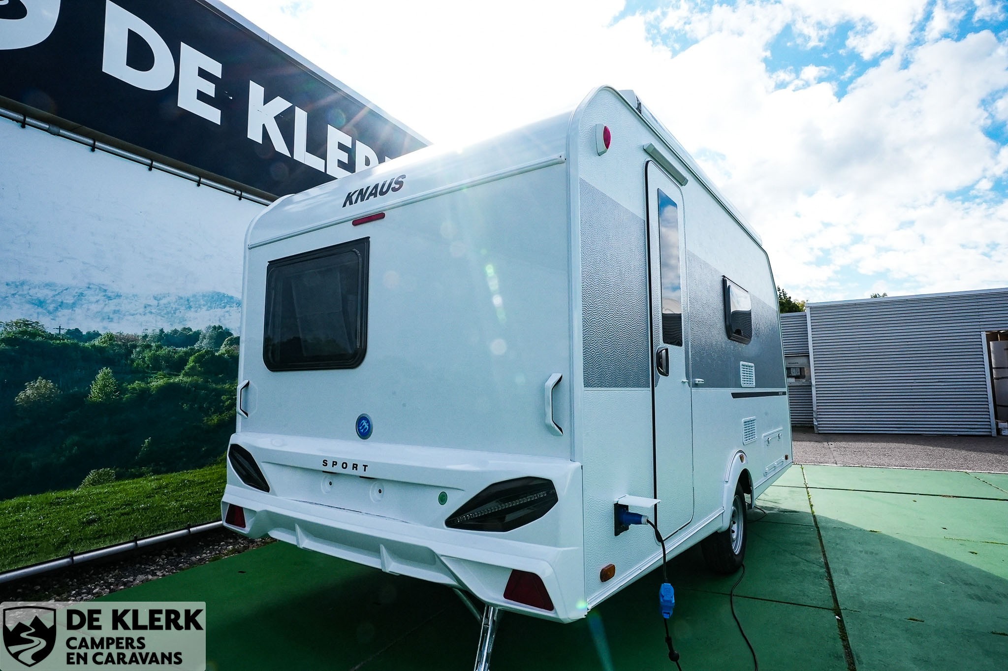 KNAUS SPORT 420 QD 50% Deals