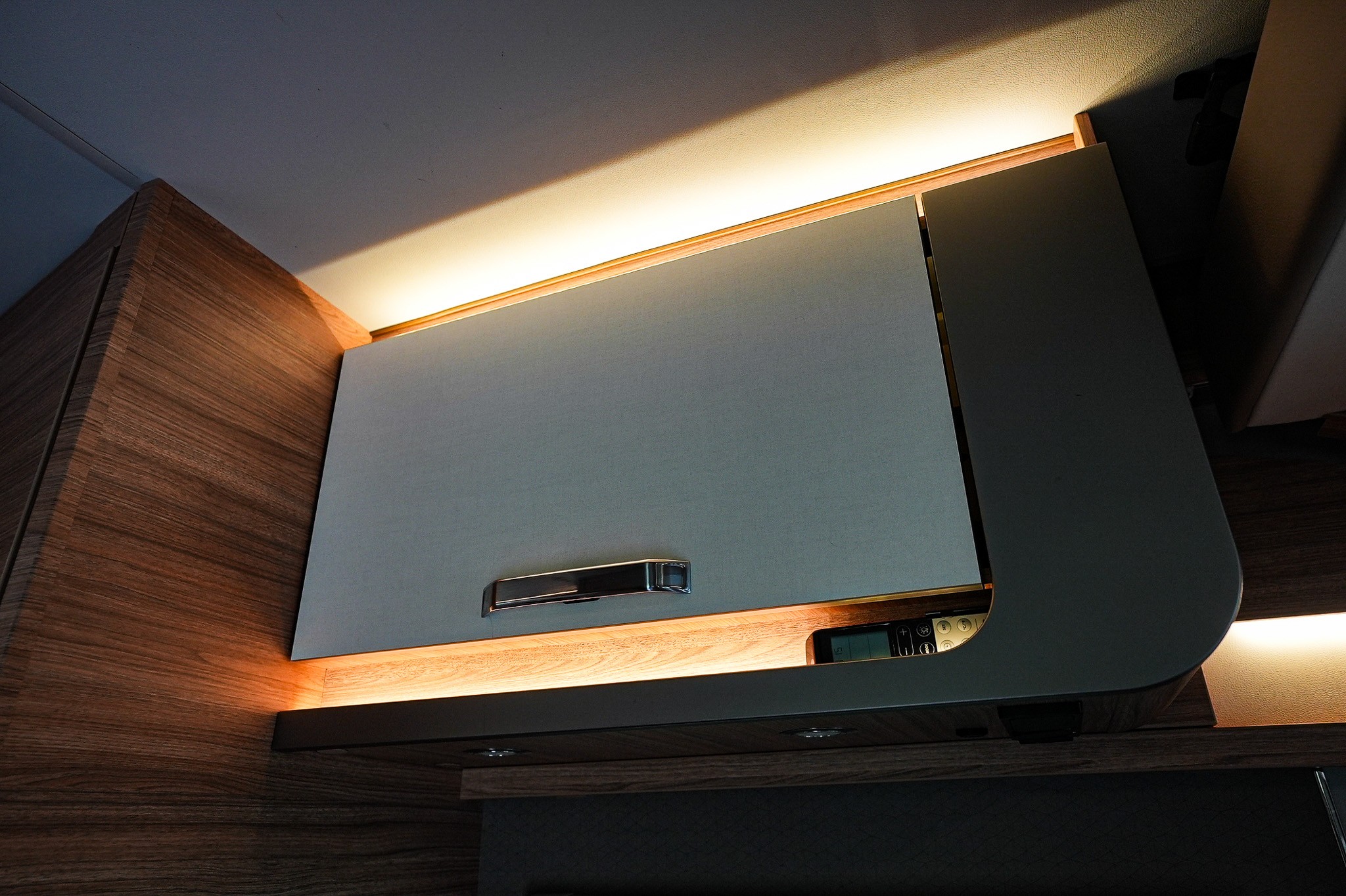 WEINSBERG CaraSuite 650 MF Showroomuitve