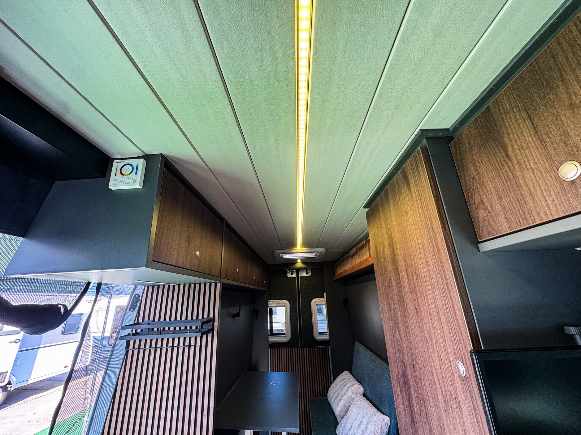 MERCEDES Sprinter Showroomuitverkoop