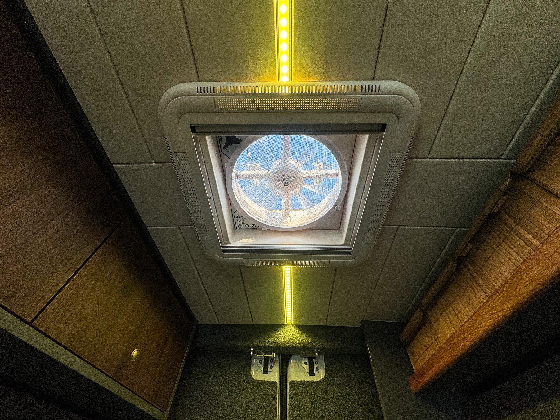 MERCEDES Sprinter Showroomuitverkoop