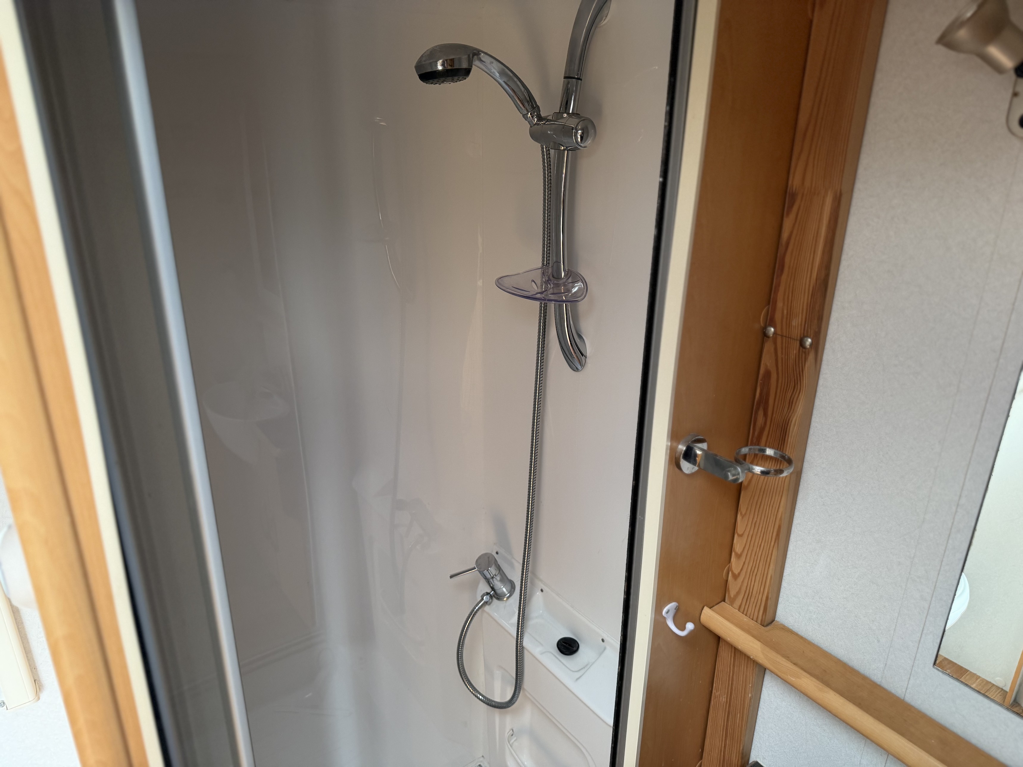 ELDDIS Avante 462