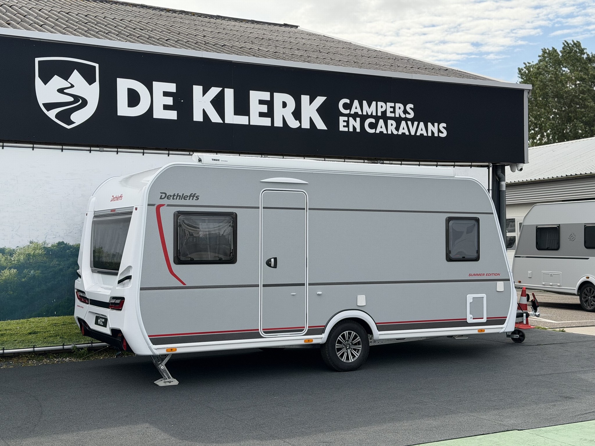 DETHLEFFS 470 FR Summer Edition
