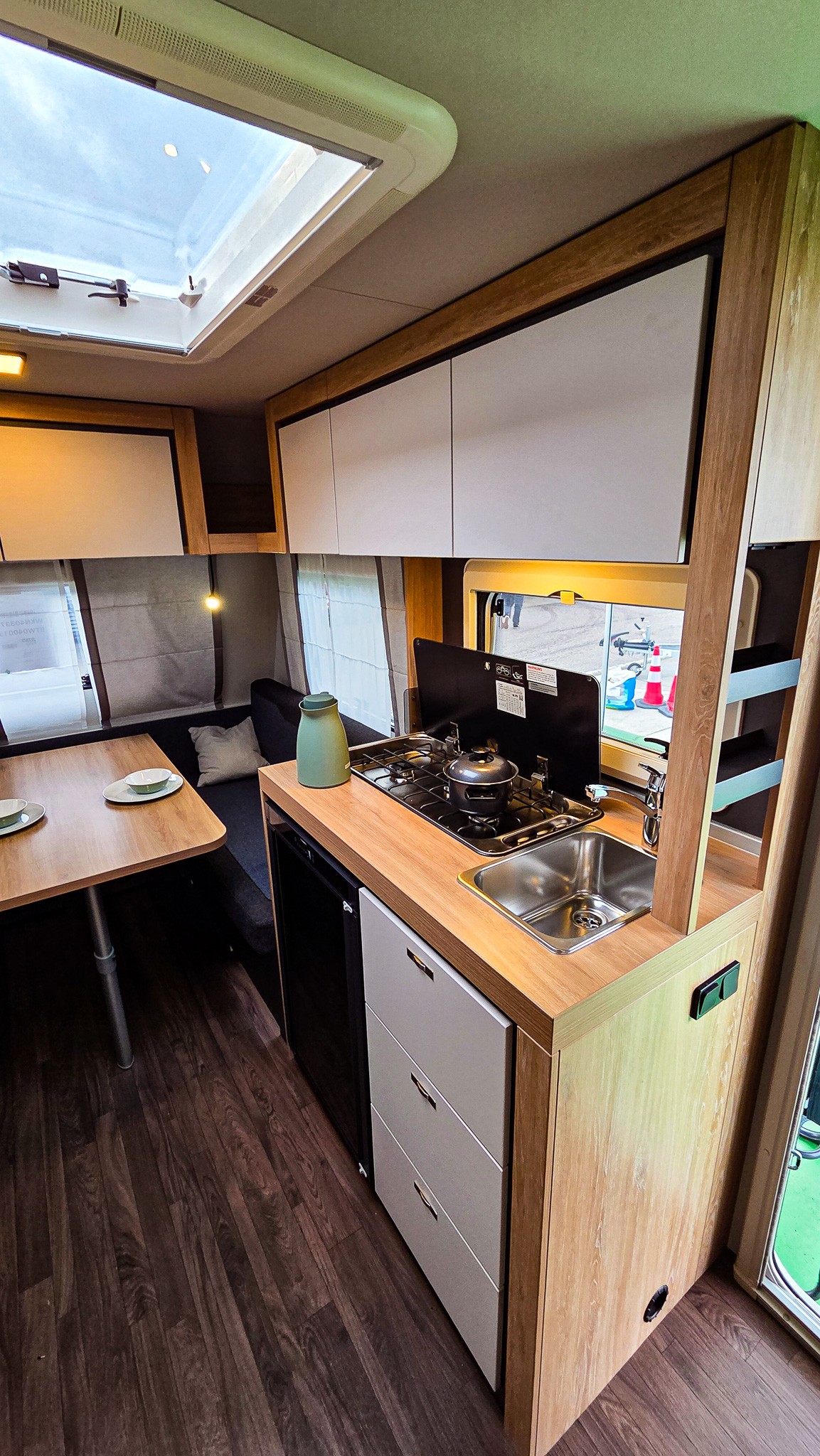 KNAUS SPORT 400 LK Showroomuitverkoo