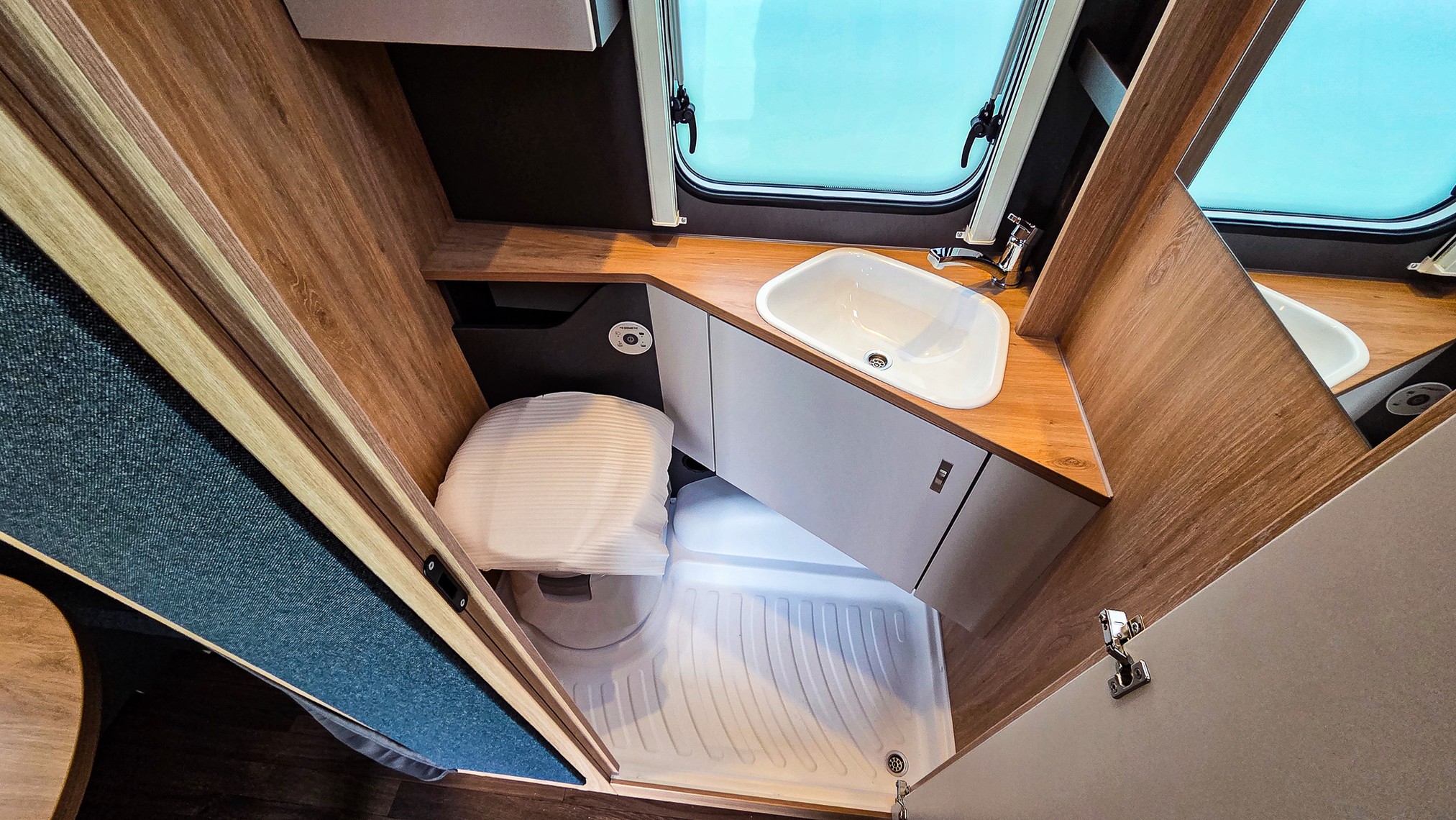 KNAUS SPORT 400 LK Showroomuitverkoo