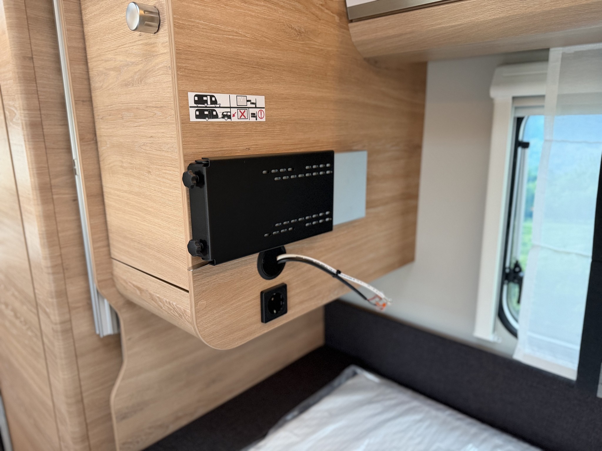 KNAUS SUDWIND  500 EU BlackSelection