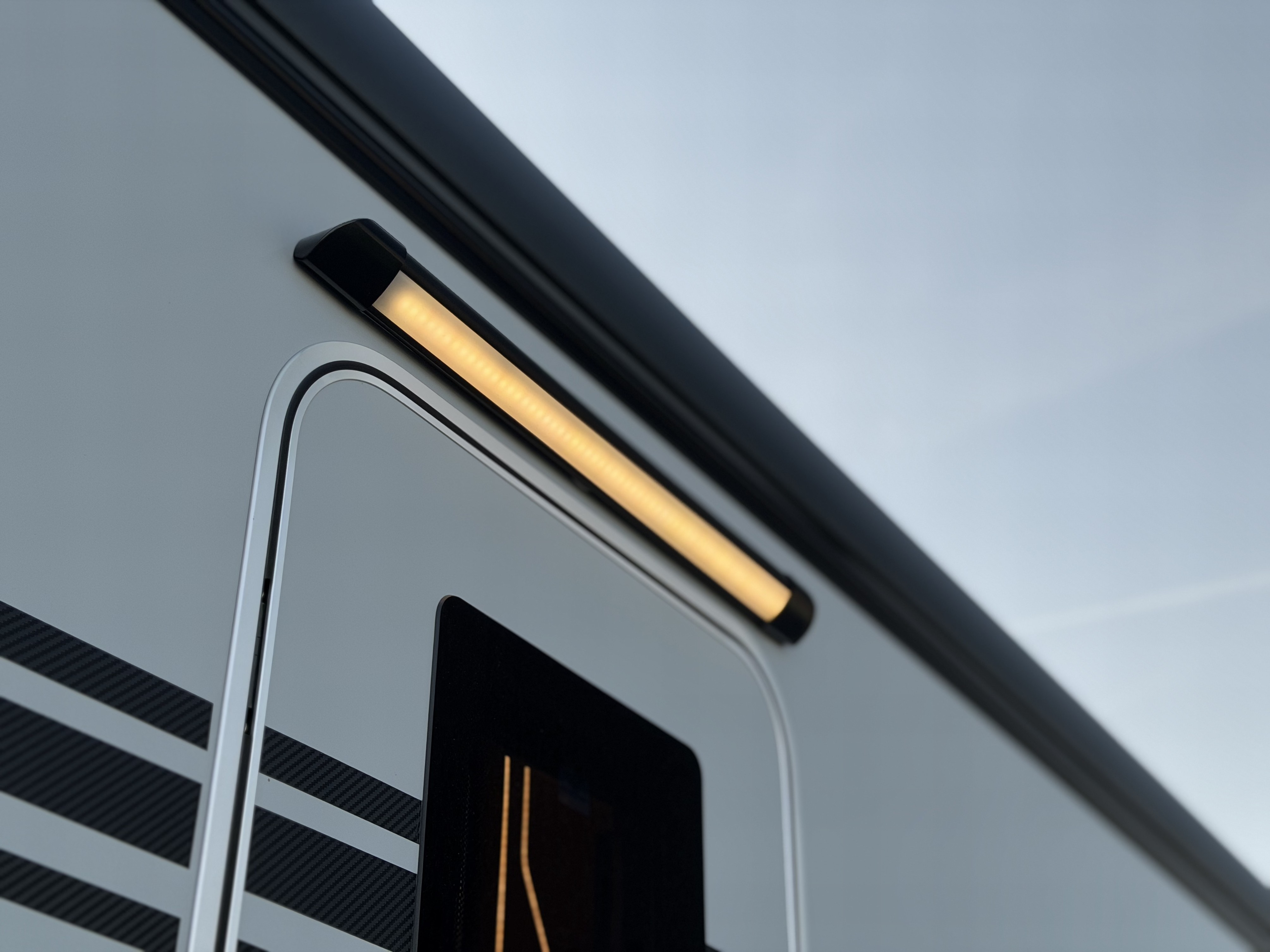 KNAUS SUDWIND  500 EU BlackSelection